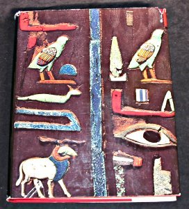 Les trésors des pharaons [Board book] [Jan 01, 1978] Yoyotte Jean and Collectif 