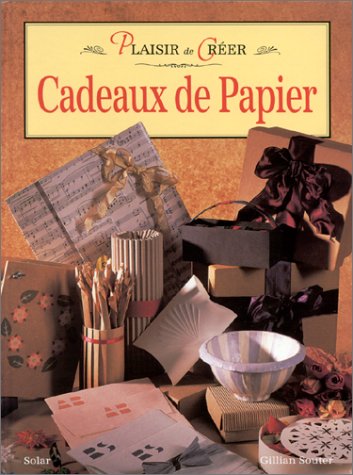 Cadeaux de papier 9782263022531