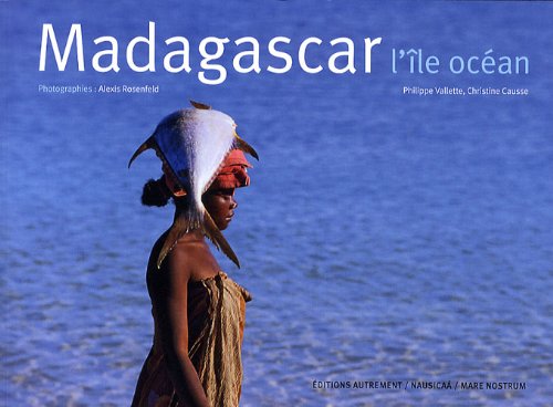 Madagascar, l'île océan 9782746713239