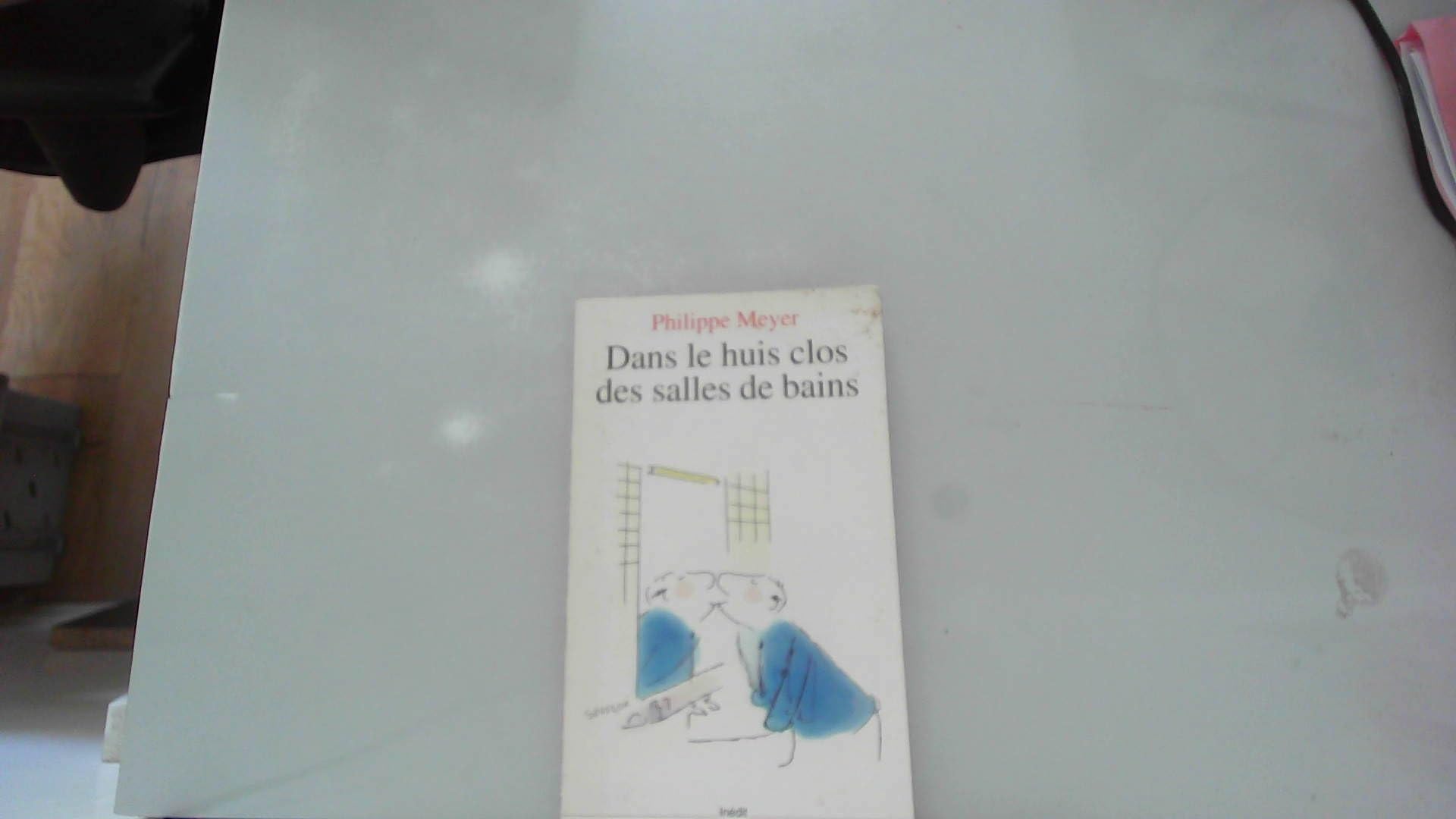 Dans le huis clos des salles de bains 9782020194372