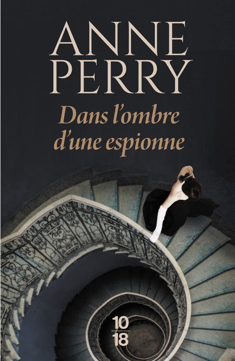 Dans l'ombre d'une espionne 9782264079688
