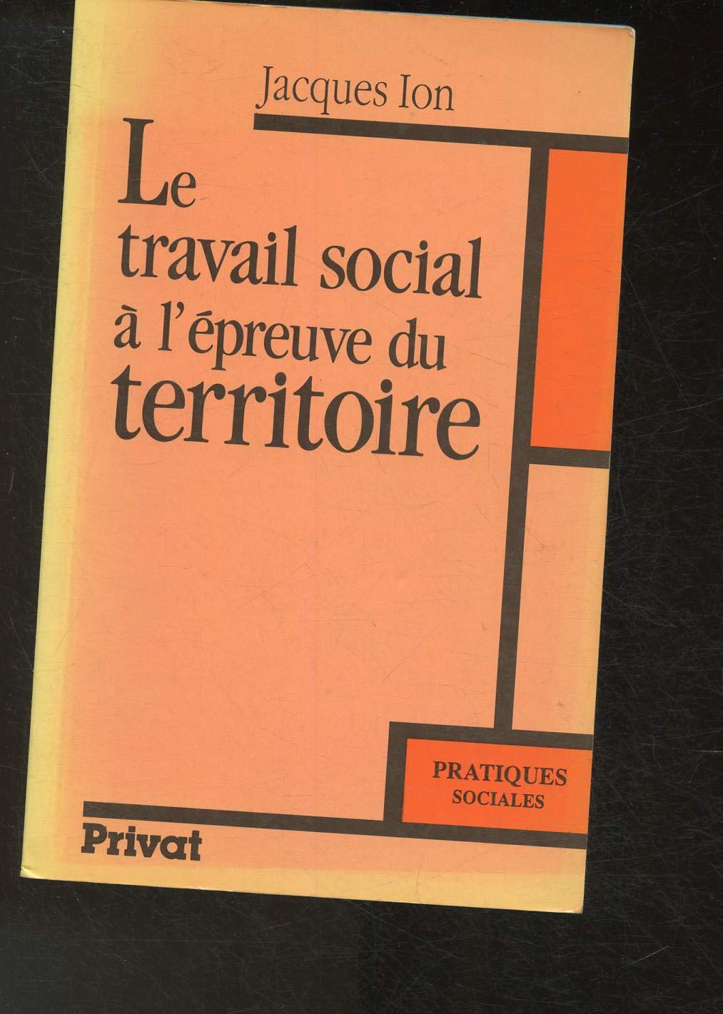 Le travail social à l'épreuve du territoire 9782708974487
