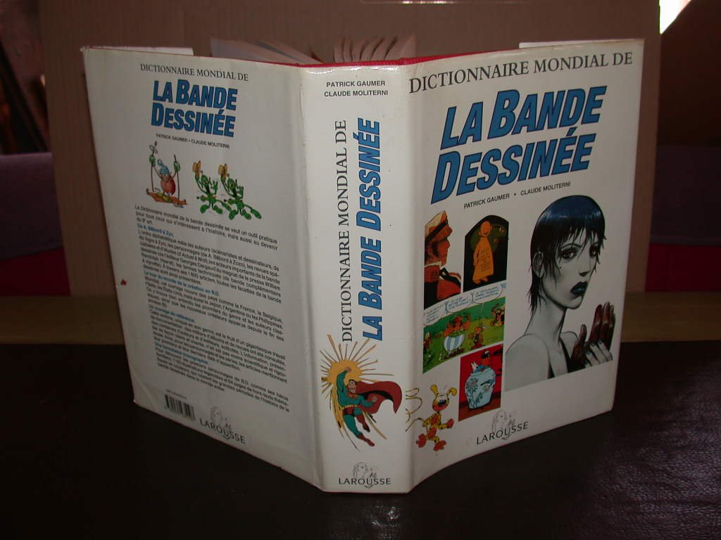 Dictionnaire mondial de la bande dessinée 9782035235107