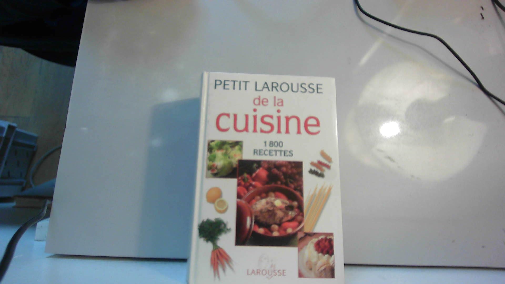 Petit Larousse de la cuisine : 1800 recettes 9782035602770