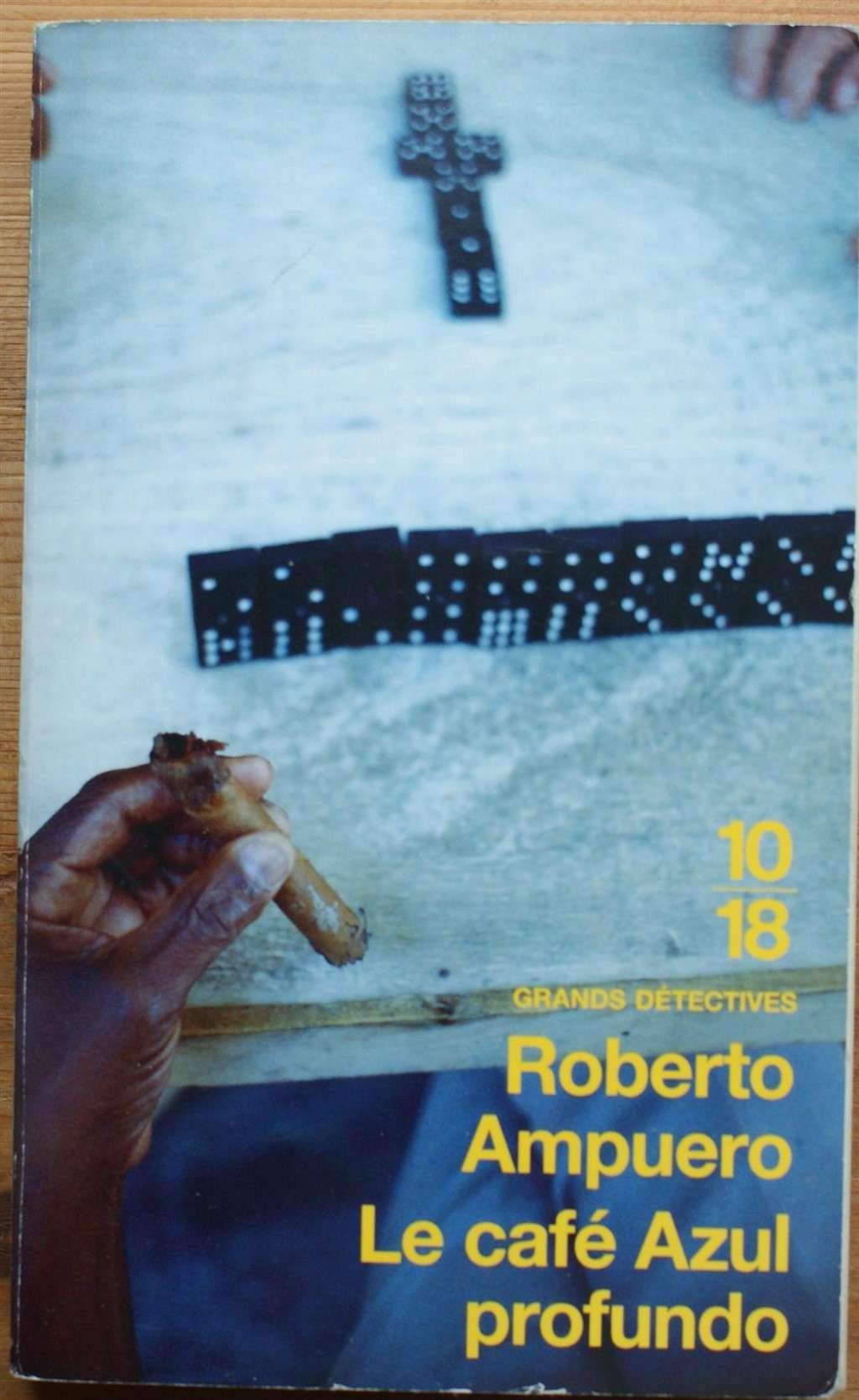 Le café Azul profundo 9782264038814