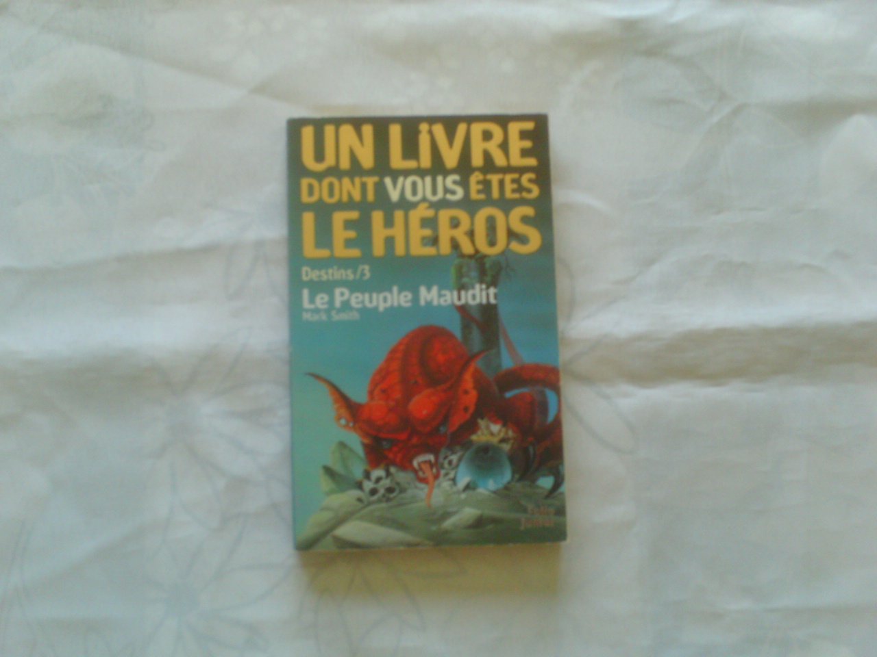 Le Peuple maudit 9782070512713