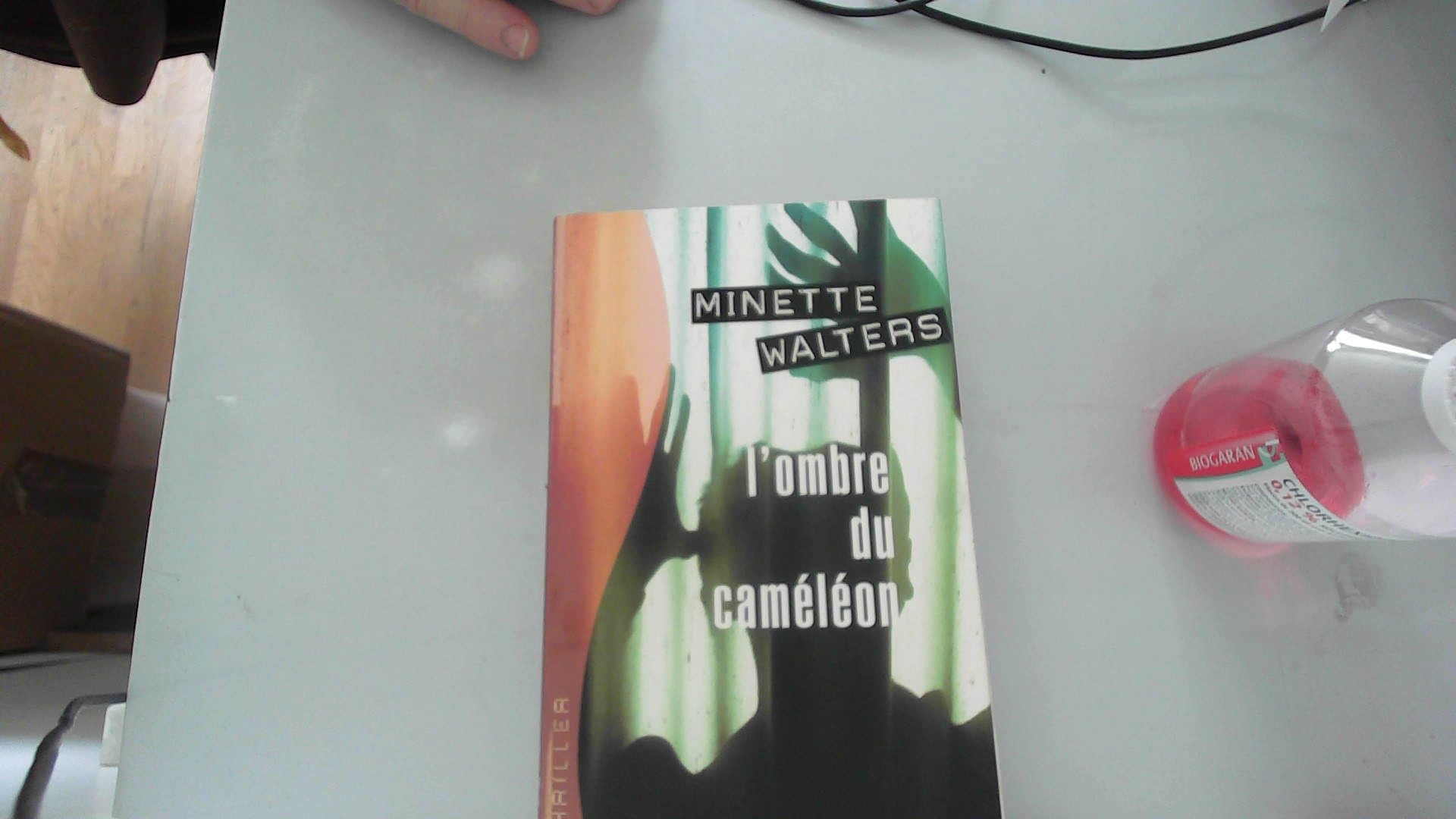 L'ombre du caméléon 9782298020687