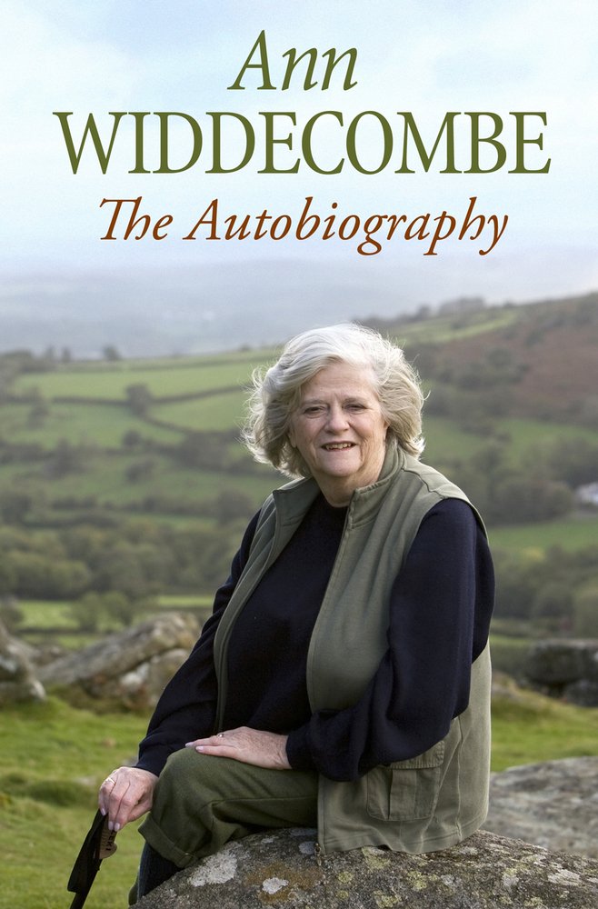 Strictly Ann: The Autobiography 9780297866435