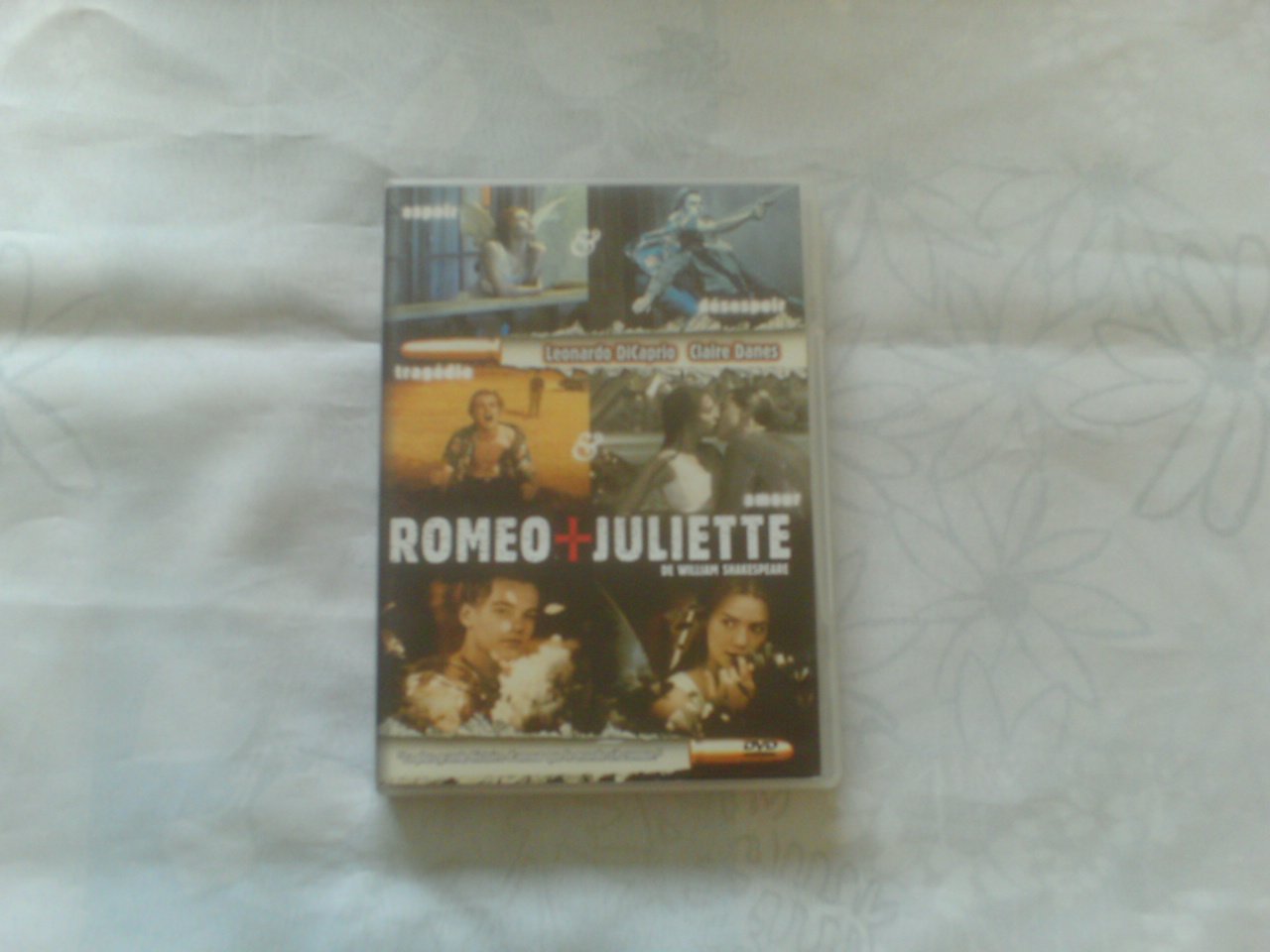 Romeo + Juliette 3344424143453