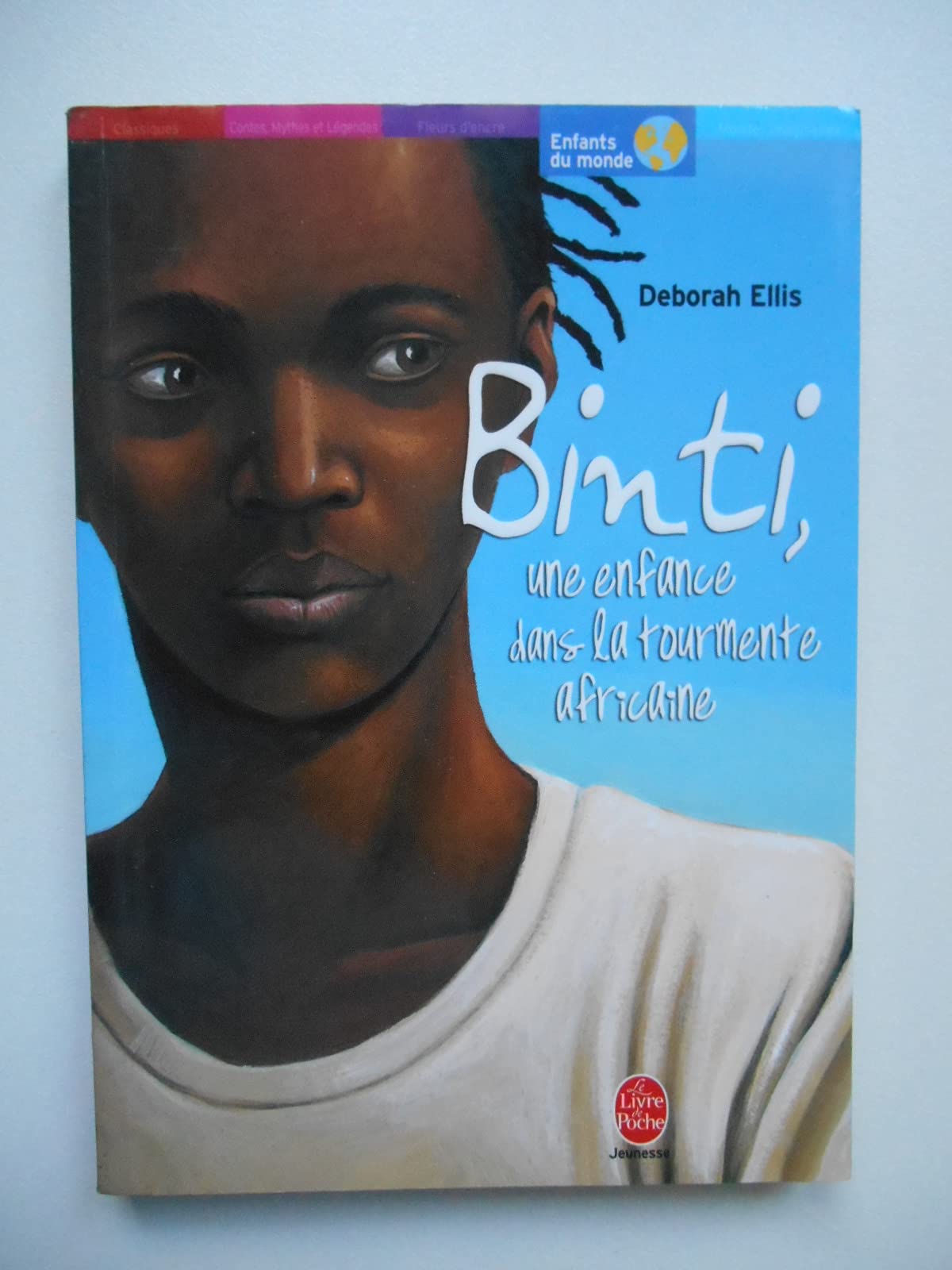 Binti, une enfance dans la tourmente africaine 9782013211543