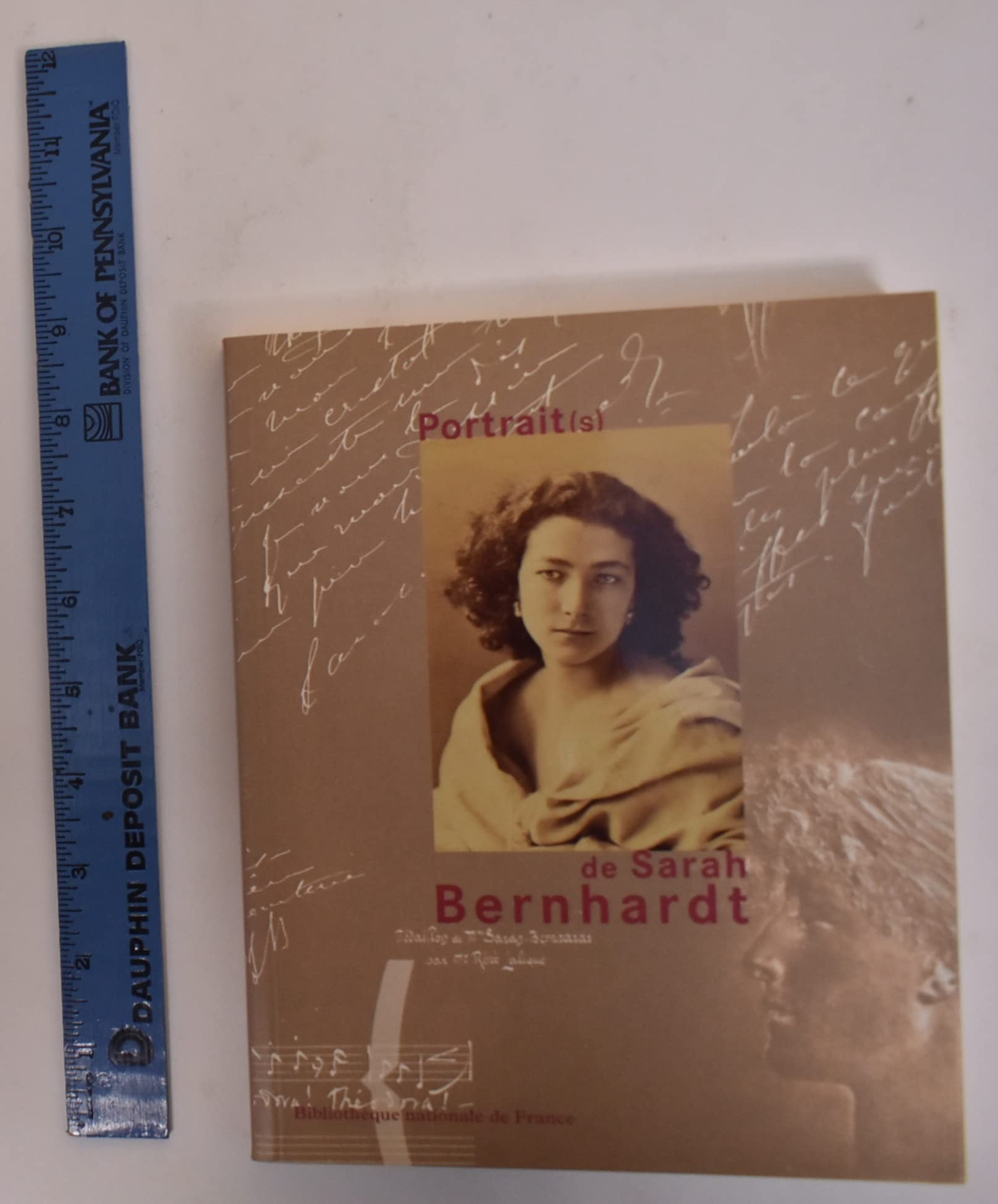 Portraits de Sarah Bernhardt 9782717721133