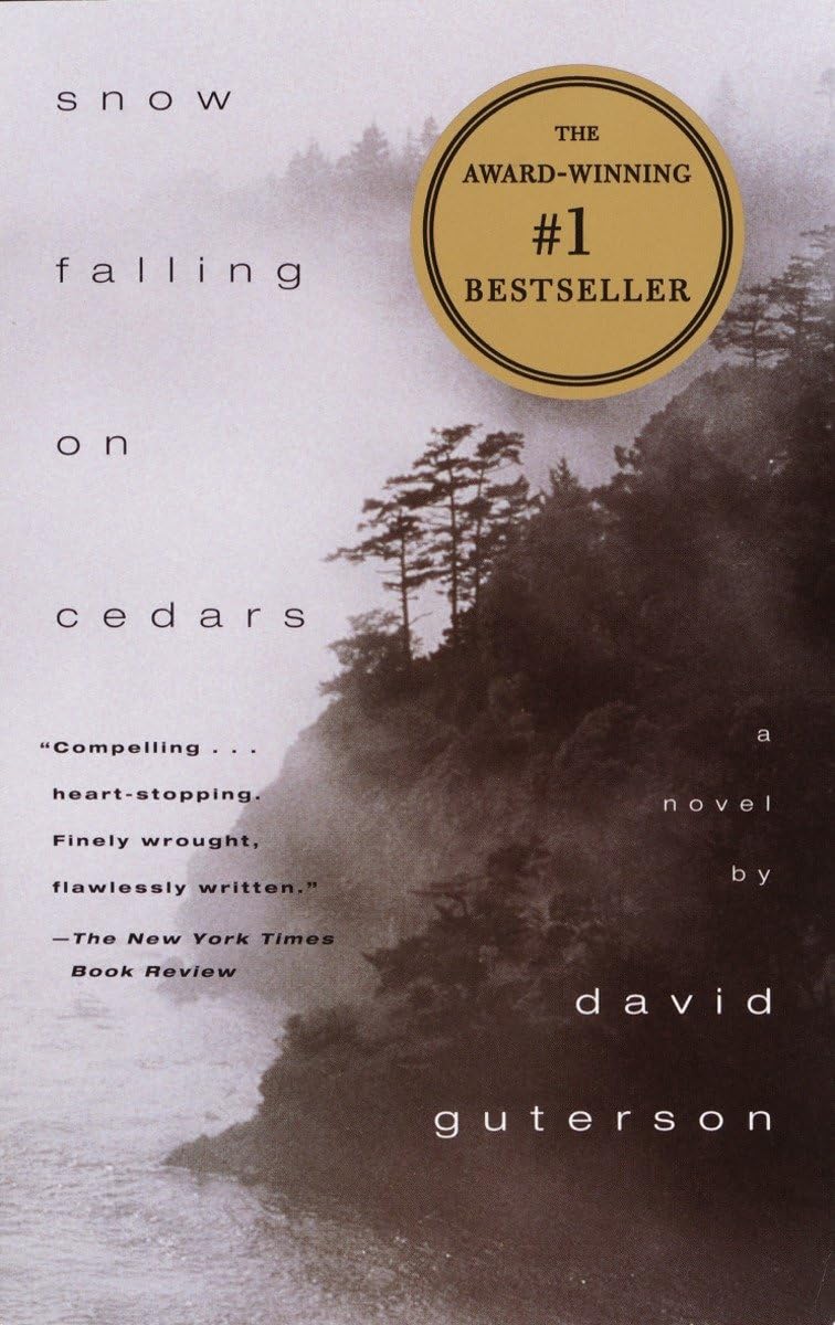 Snow Falling on Cedars: A Novel (PEN/Faulkner Award) 9780679764021