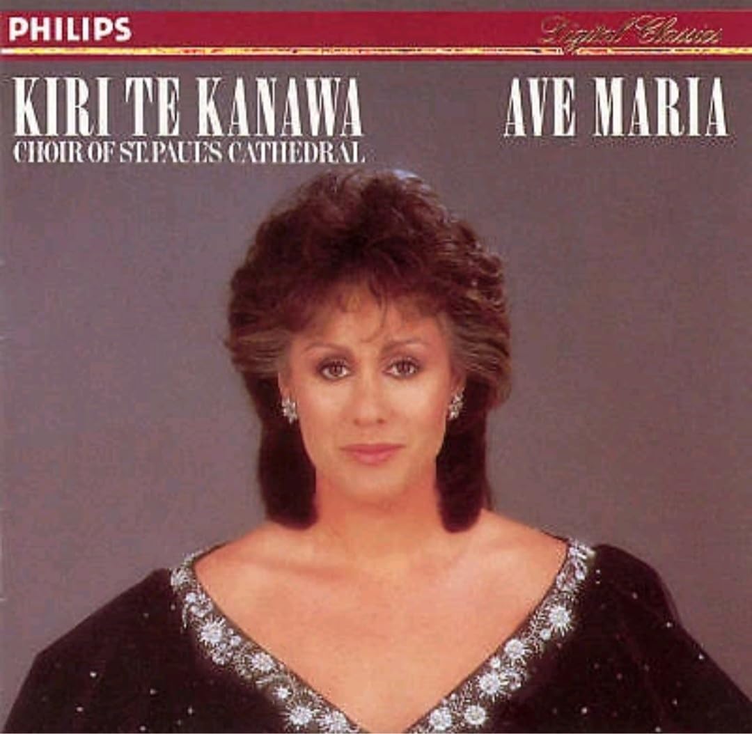 Ave Maria 0028941262929