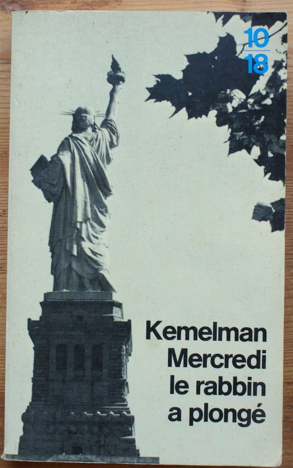 Mercredi le rabbin a plongé 9782264011701