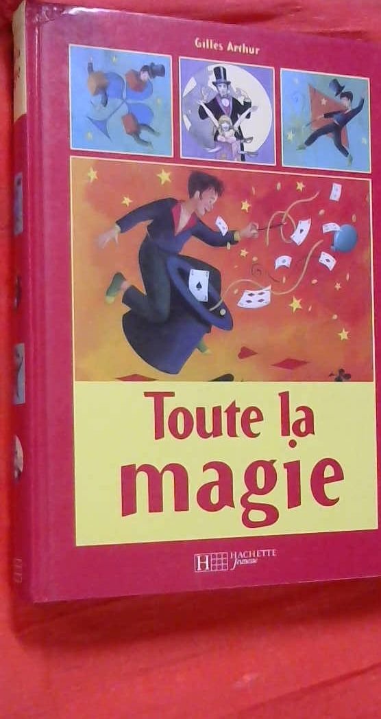 Les Plus beaux tours de magie 9782012242982