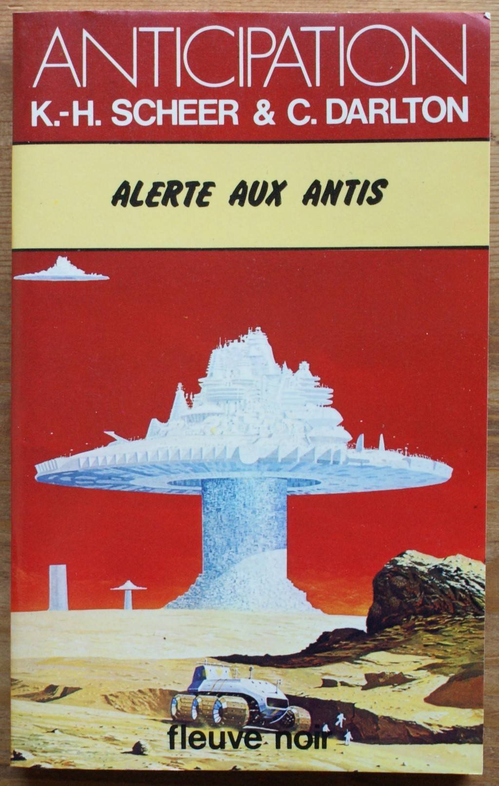 ALERTE AUX ANTIS 9782265005105