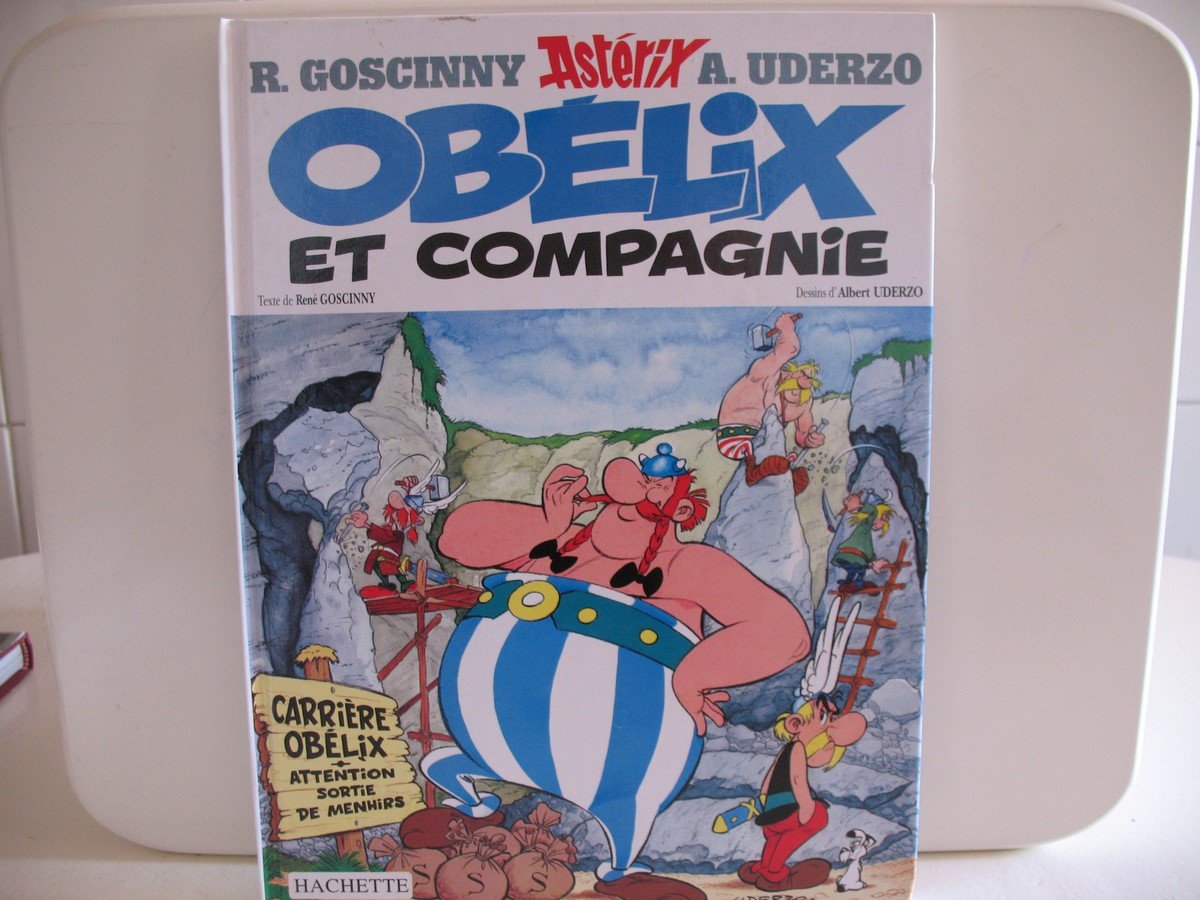 Obélix et compagnie 9782012100237