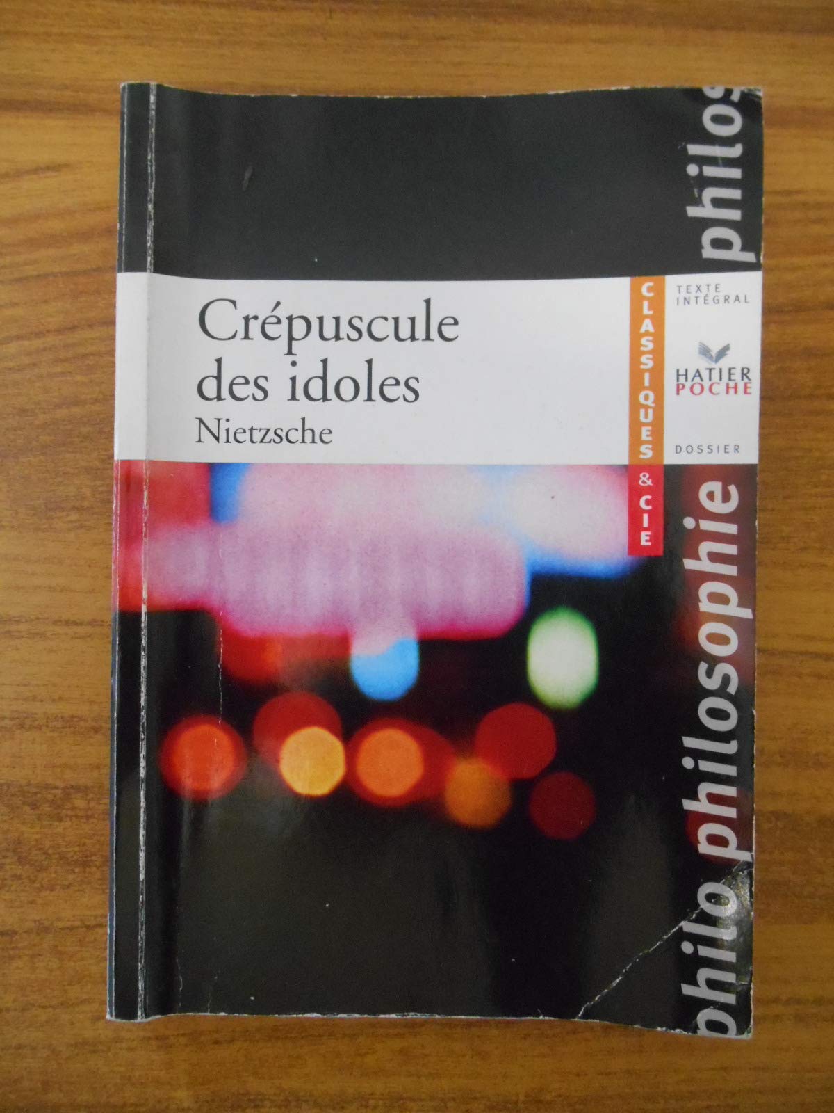 Crépuscule des idoles 9782218927102
