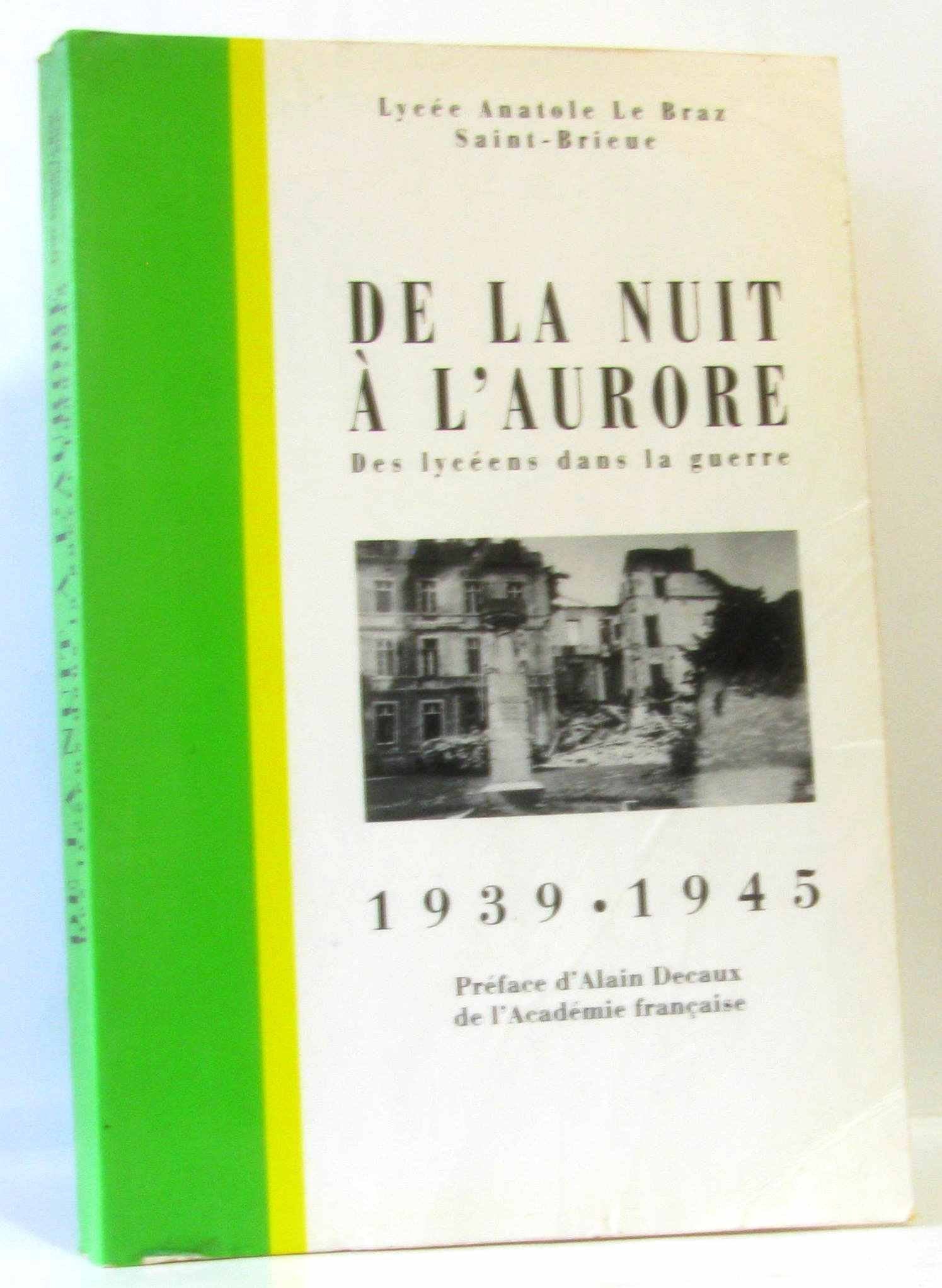 L'alsace dans la guerre : 1939-1945 103197 9782717105902