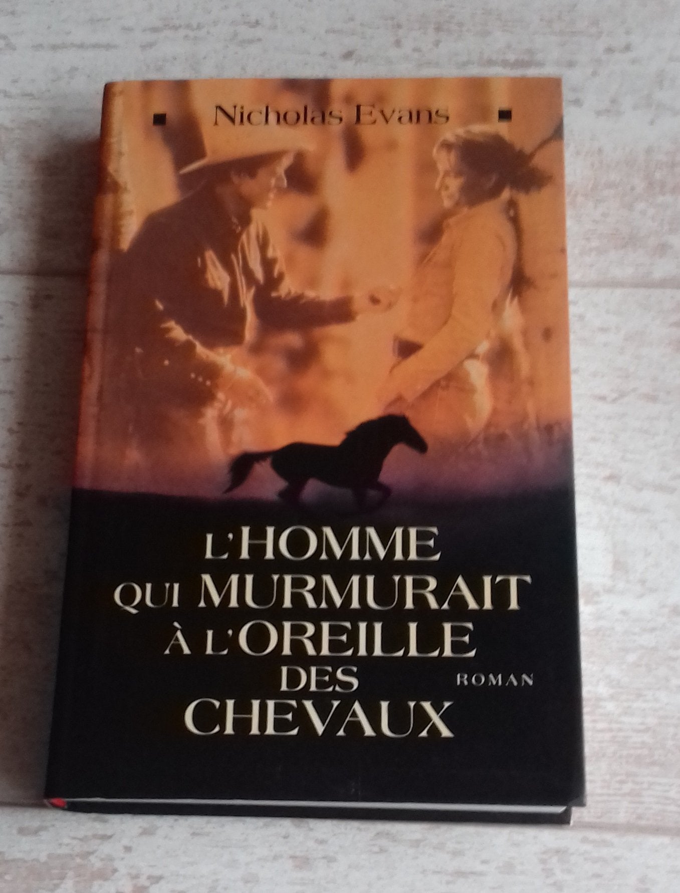 L'homme qui murmurait à l'oreille des chevaux 9782702824009