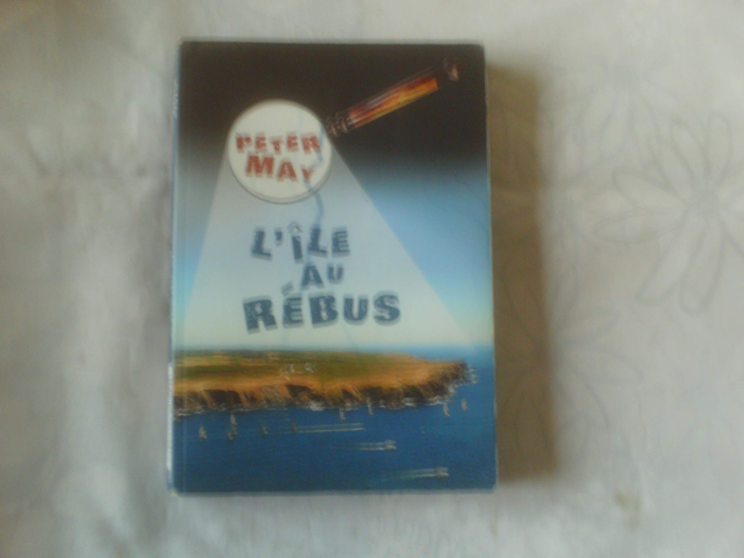 L'île au rébus 9782812610417