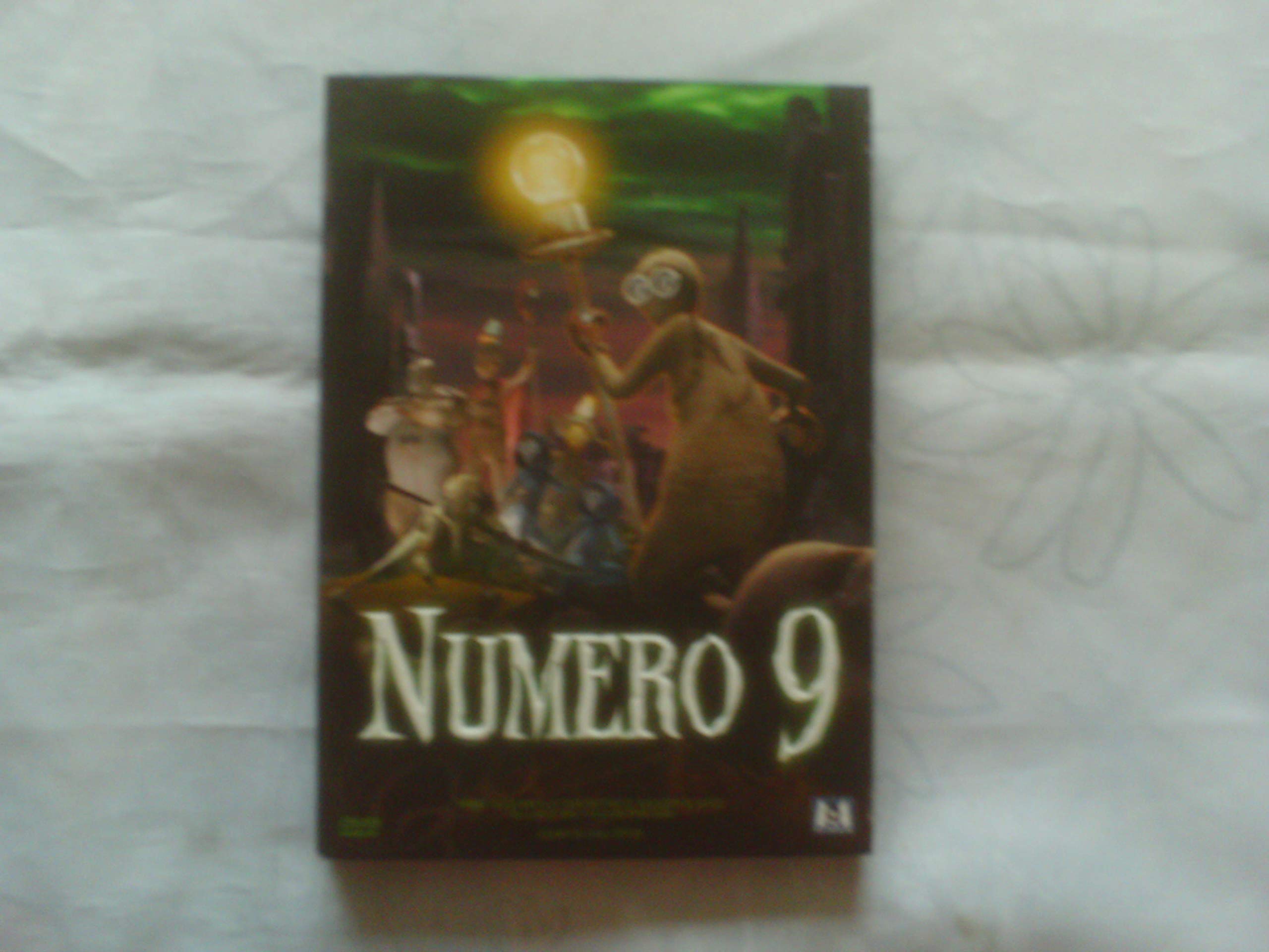 Numéro 9 3475001019370