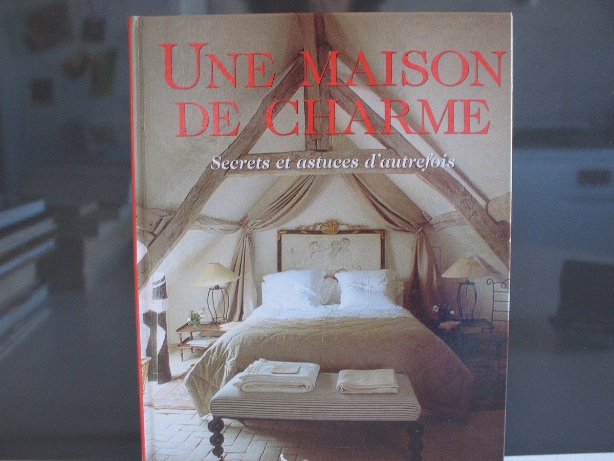 Une maison de charme 9782709810357