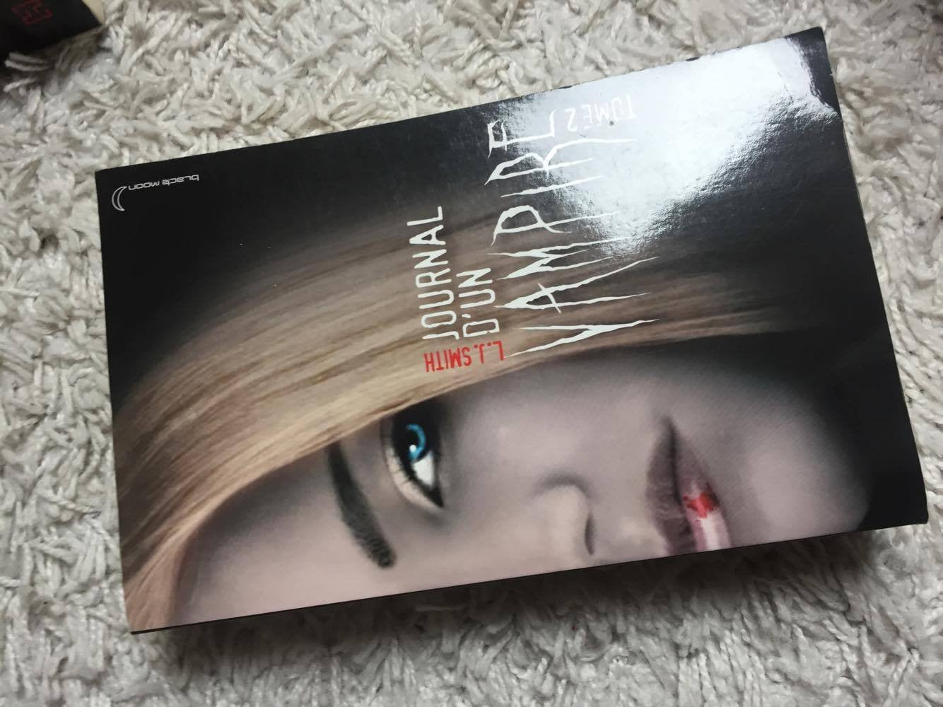 Journal d'un vampire - Tome 2 9782012017627