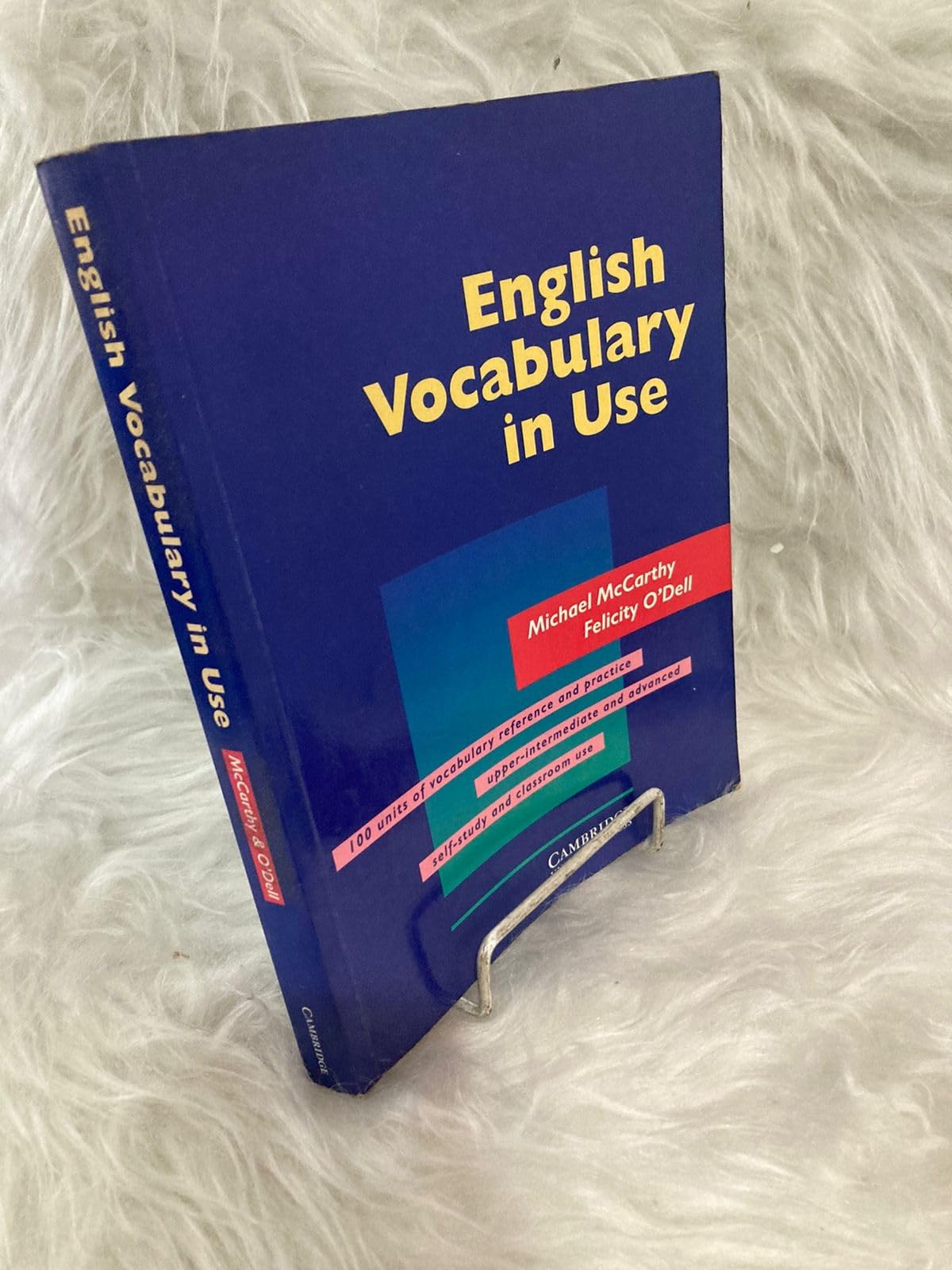 English Vocabulary in Use Upper-intermediate With answers 9780521423960