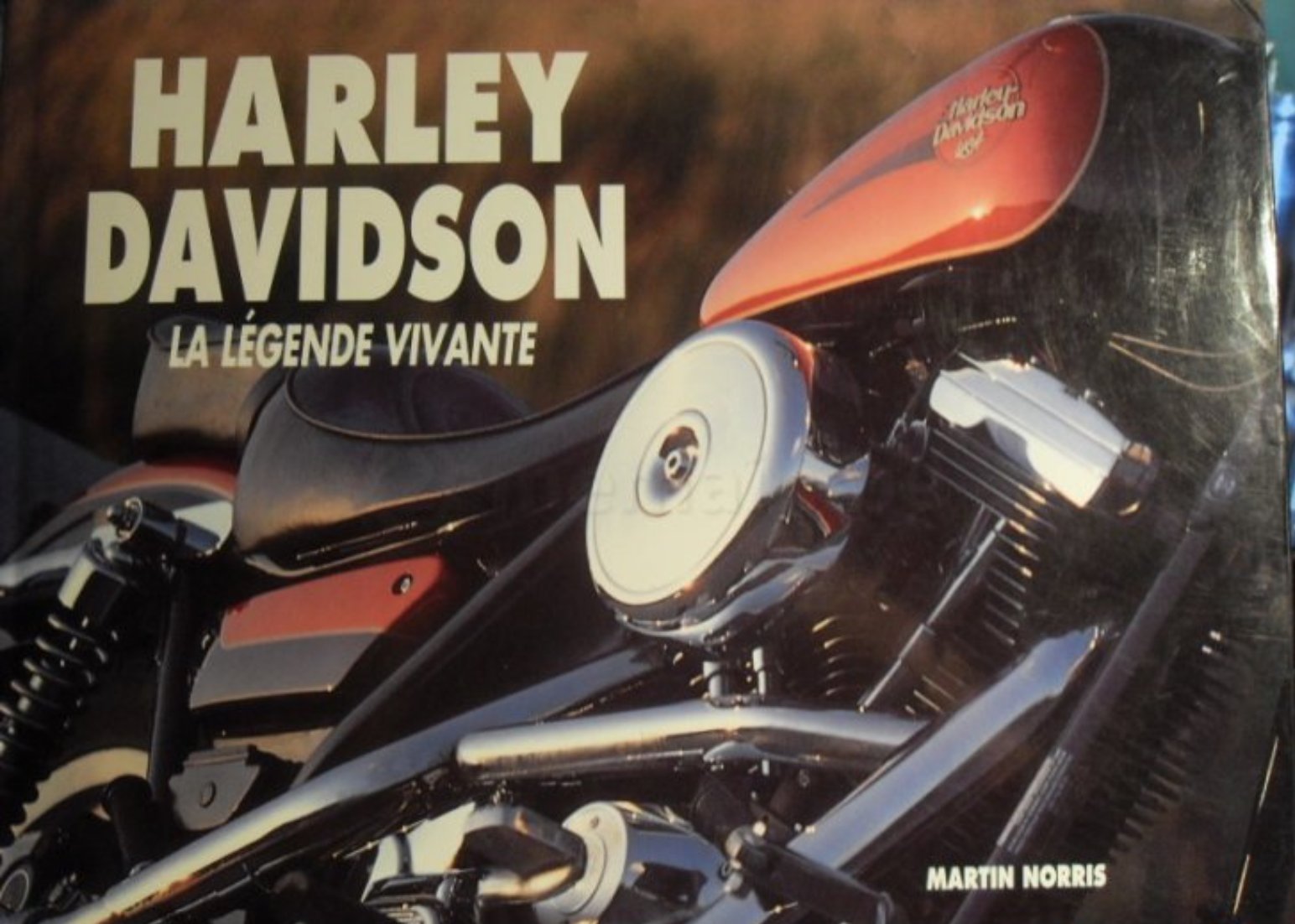Harley davidson - la légende vivante 9782878781250
