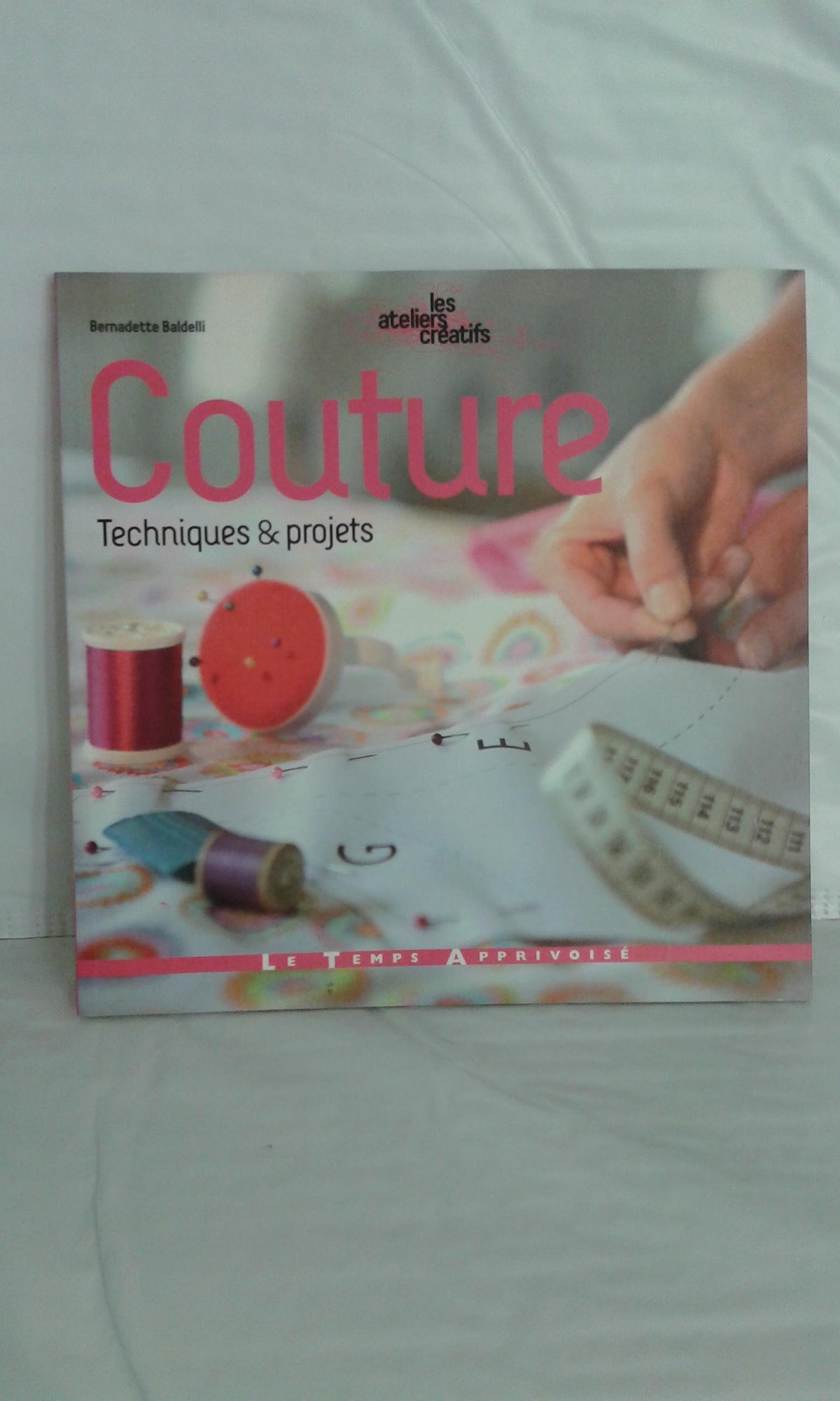 Couture - Techniques & projets 9782299000626