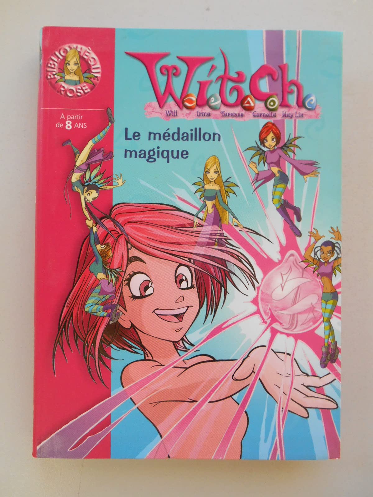 Witch, numéro 1 : Le Médaillon magique 9782012008670