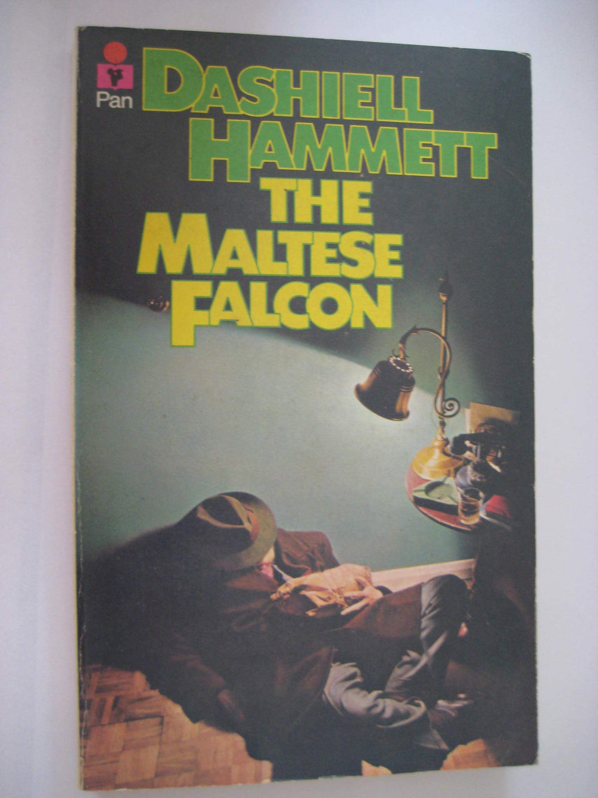 The Maltese Falcon 9780330242615