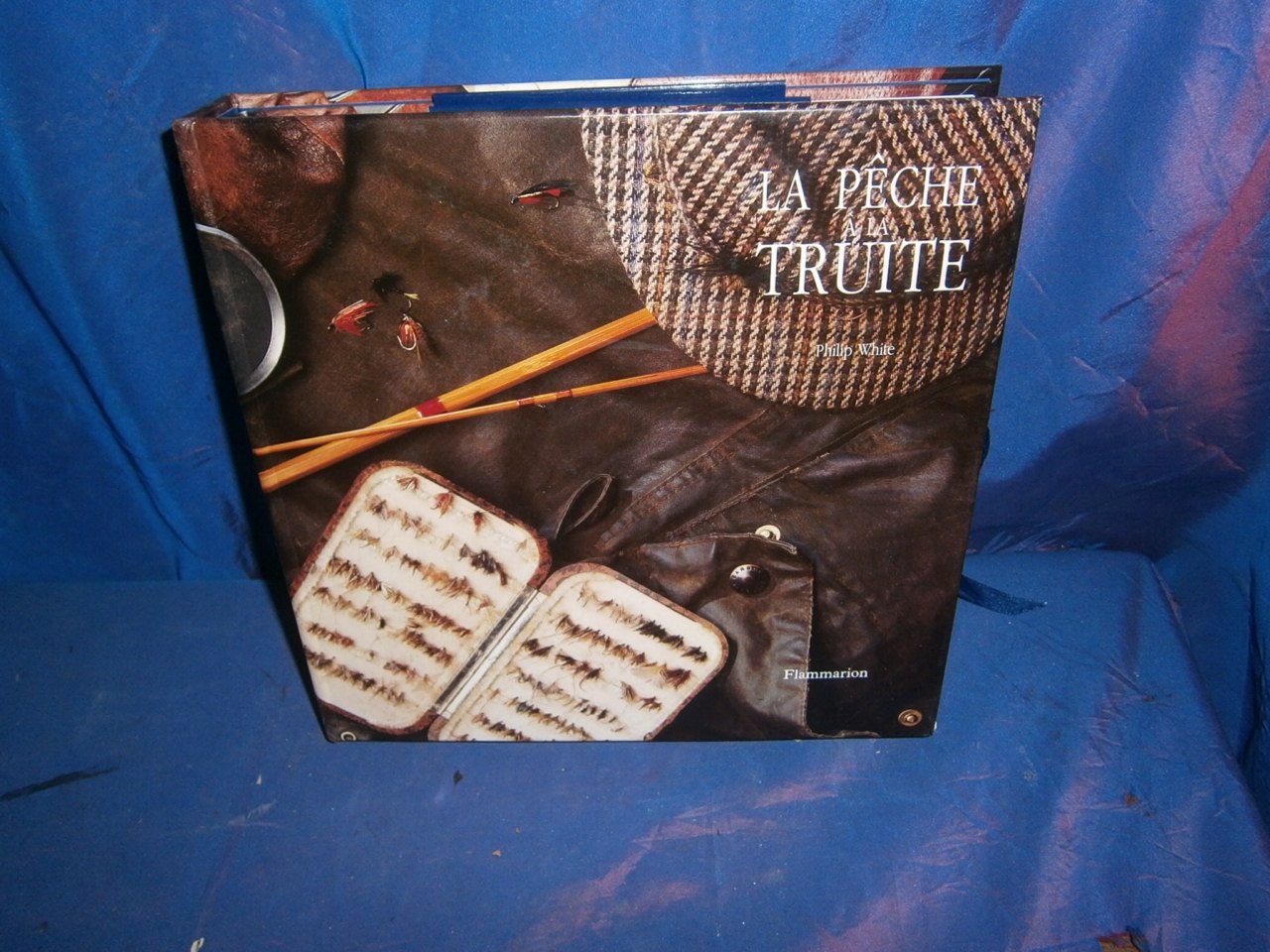 COFFRET LA PECHE A LA TRUITE (2VOLS) - L'ART DE LA PECHE, DE LA MOUCHE 9782082003759