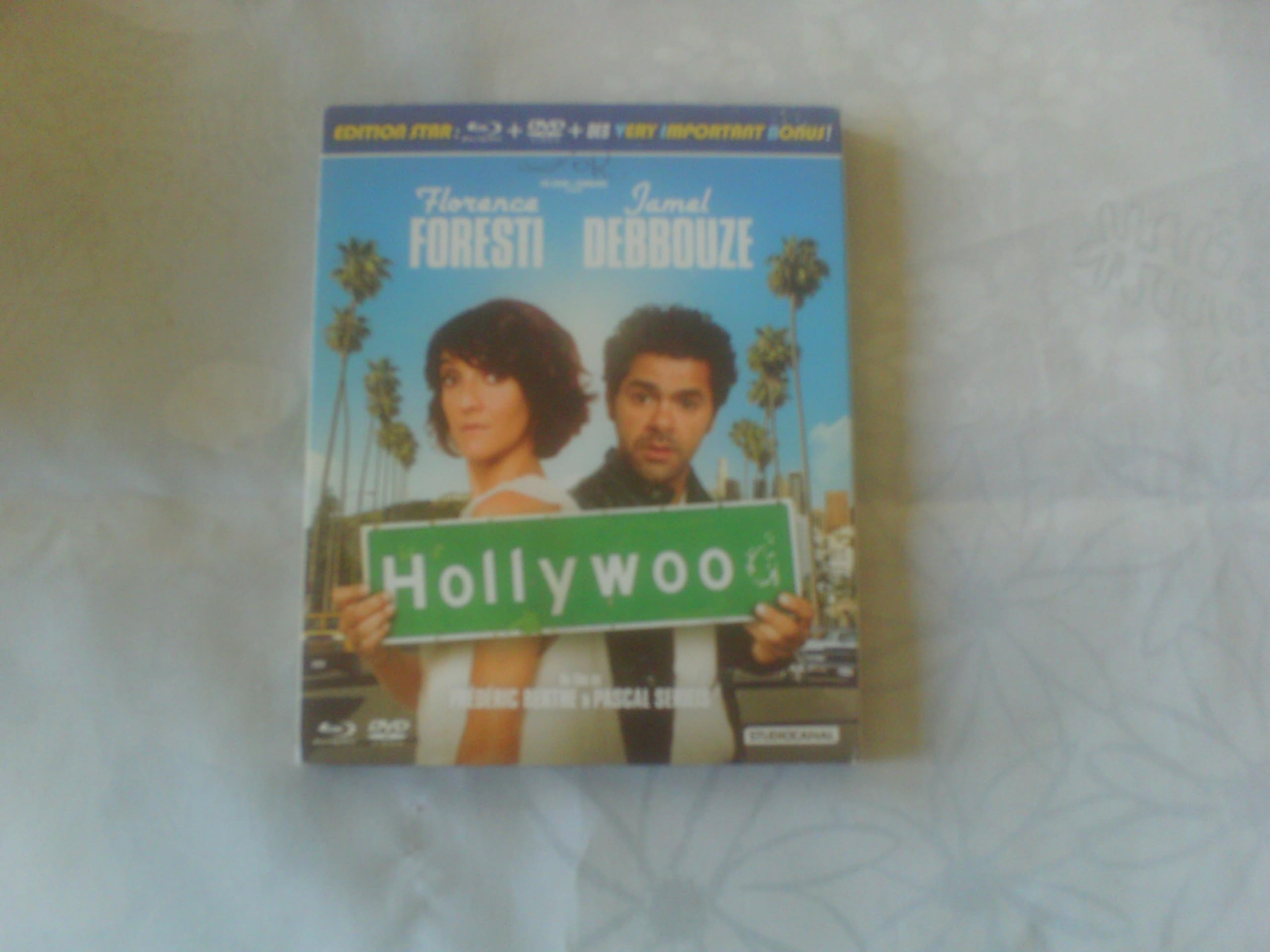 Hollywoo [Combo Blu-Ray + DVD] 5050582871777