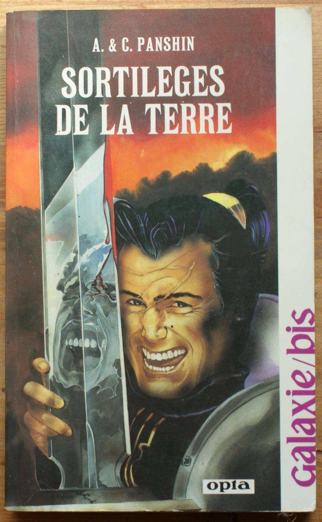 Sortilèges de la terre (Galaxie -bis) [Reliure inconnue] by Panshin, Alexei 9782720102011