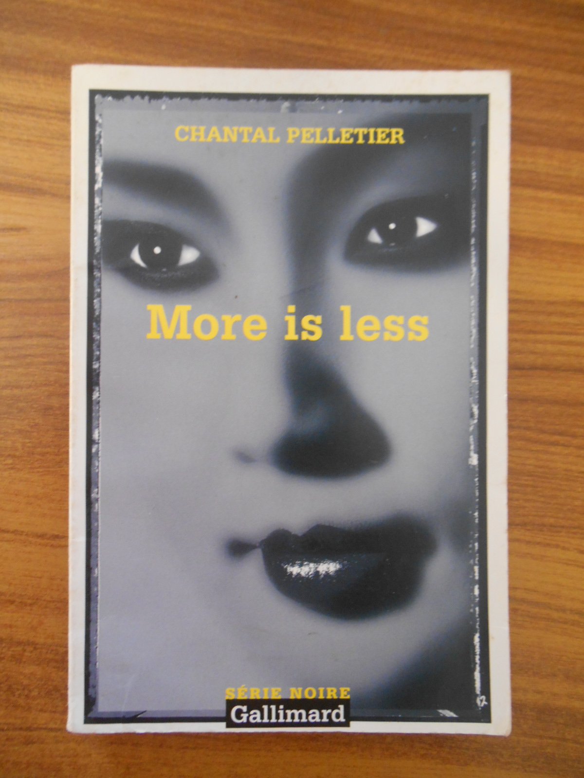 More is less 9782070424627