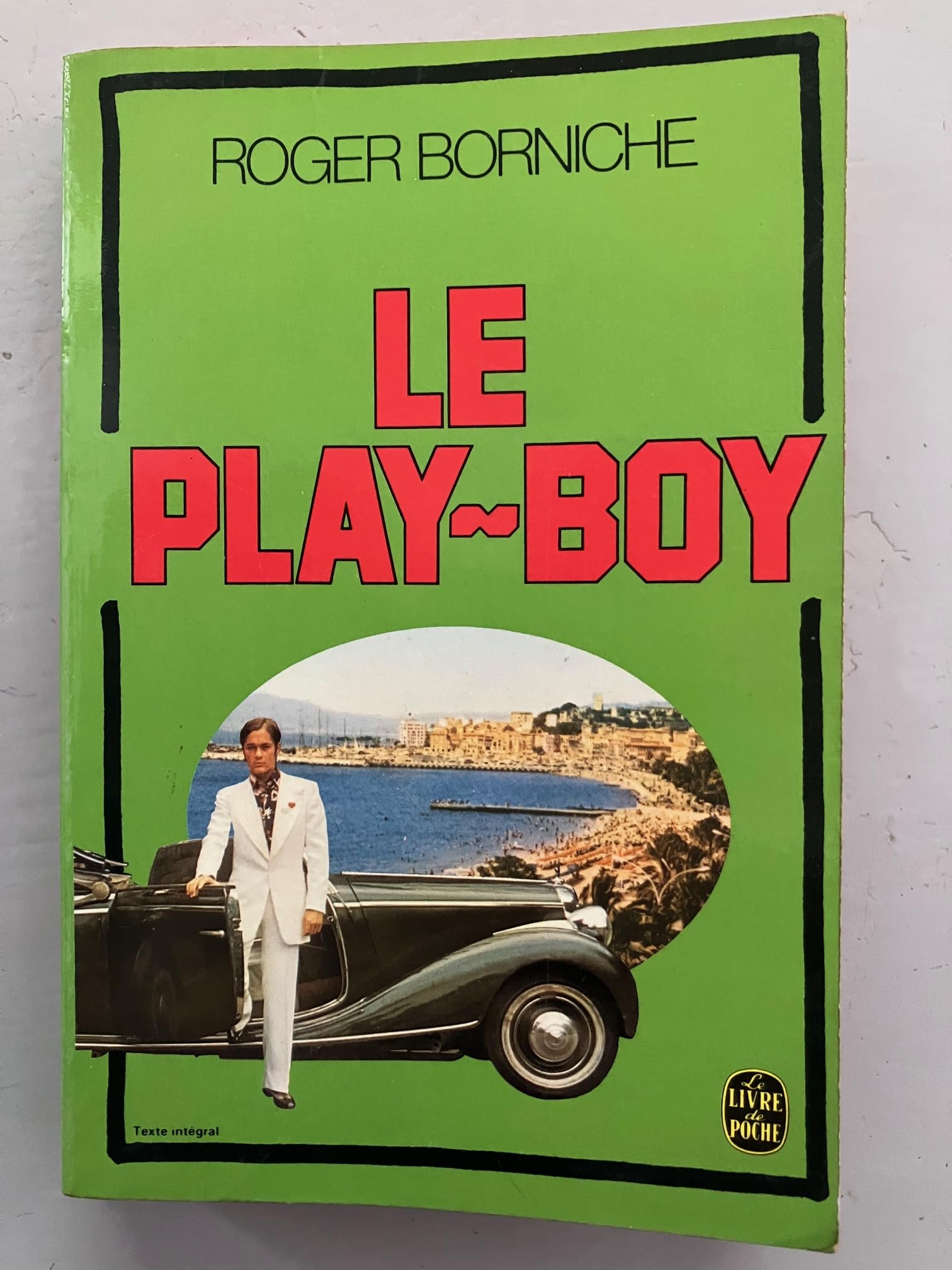 Le play-boy 9782253018582