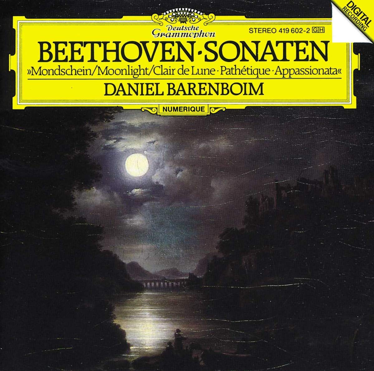Beethoven: Sonates pour piano "Clair de Lune", "Pathétique", "Appassionata 0028941960221