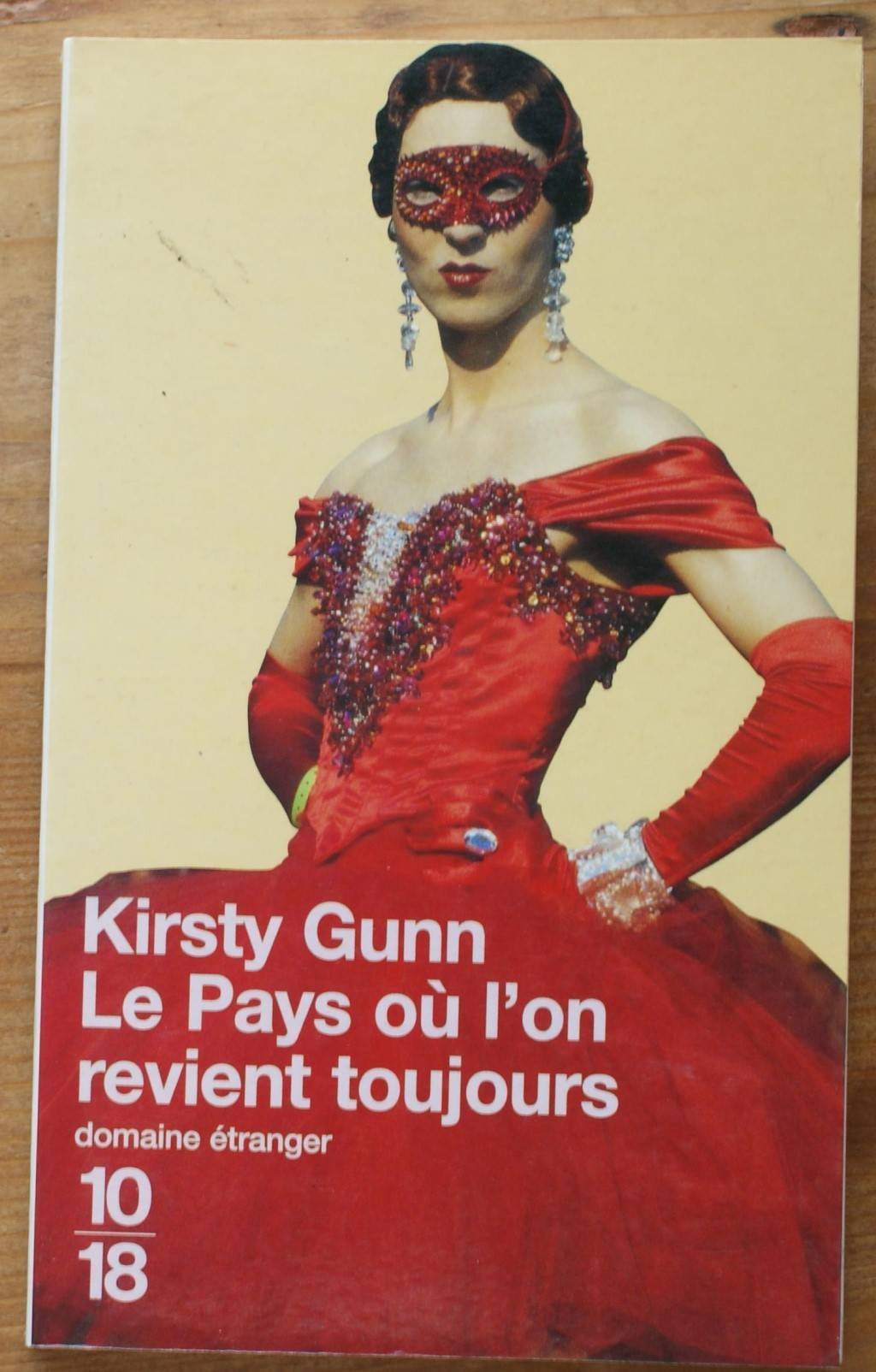 Le pays où l'on revient toujours 9782264030245