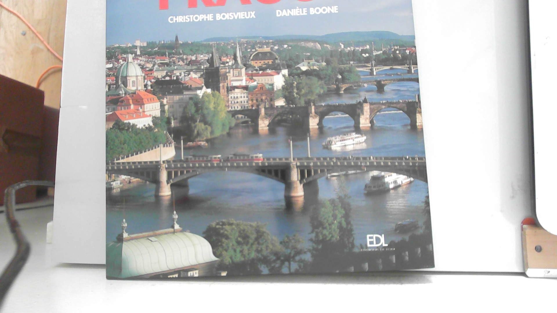 Prague 9782846901505