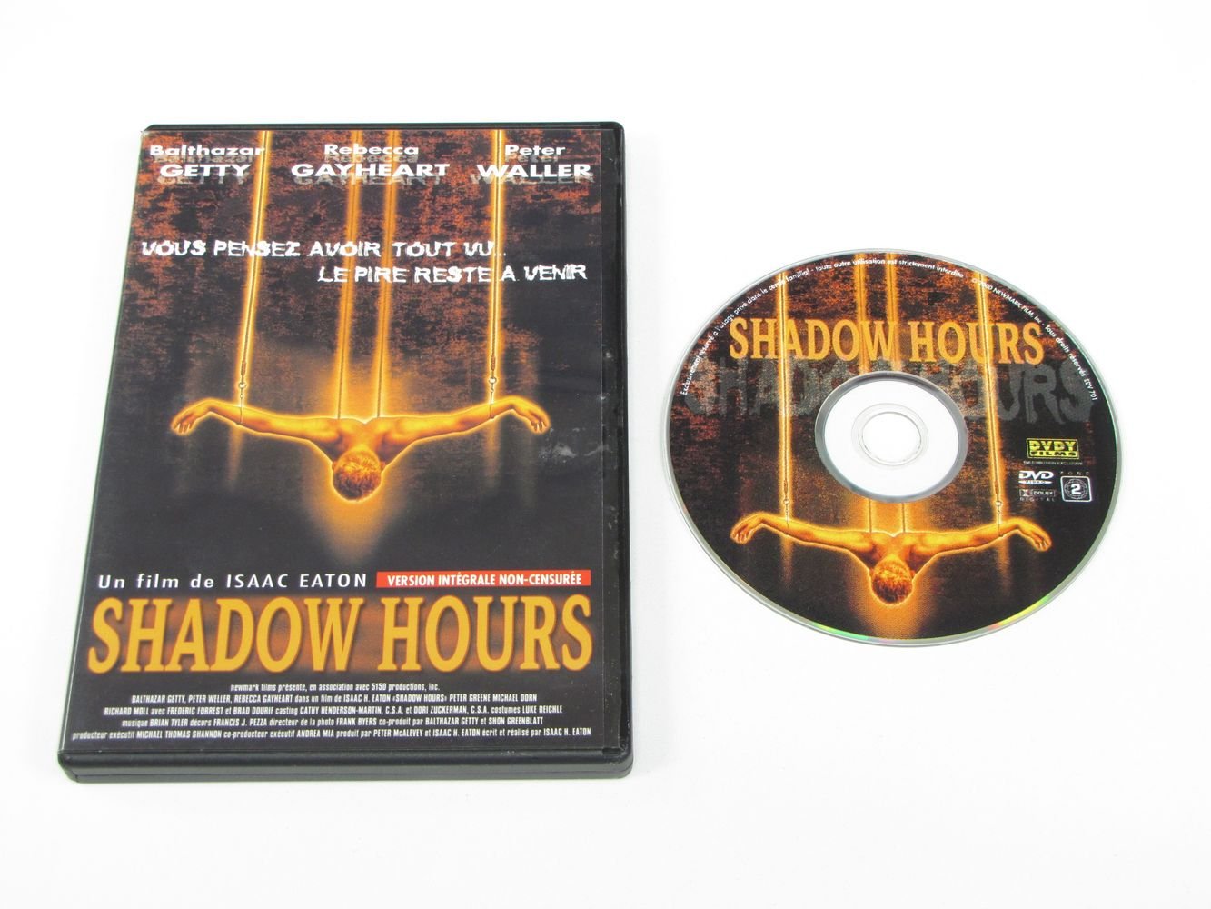 SHADOW HOURS :version intégrale non-censurée 3700173202450