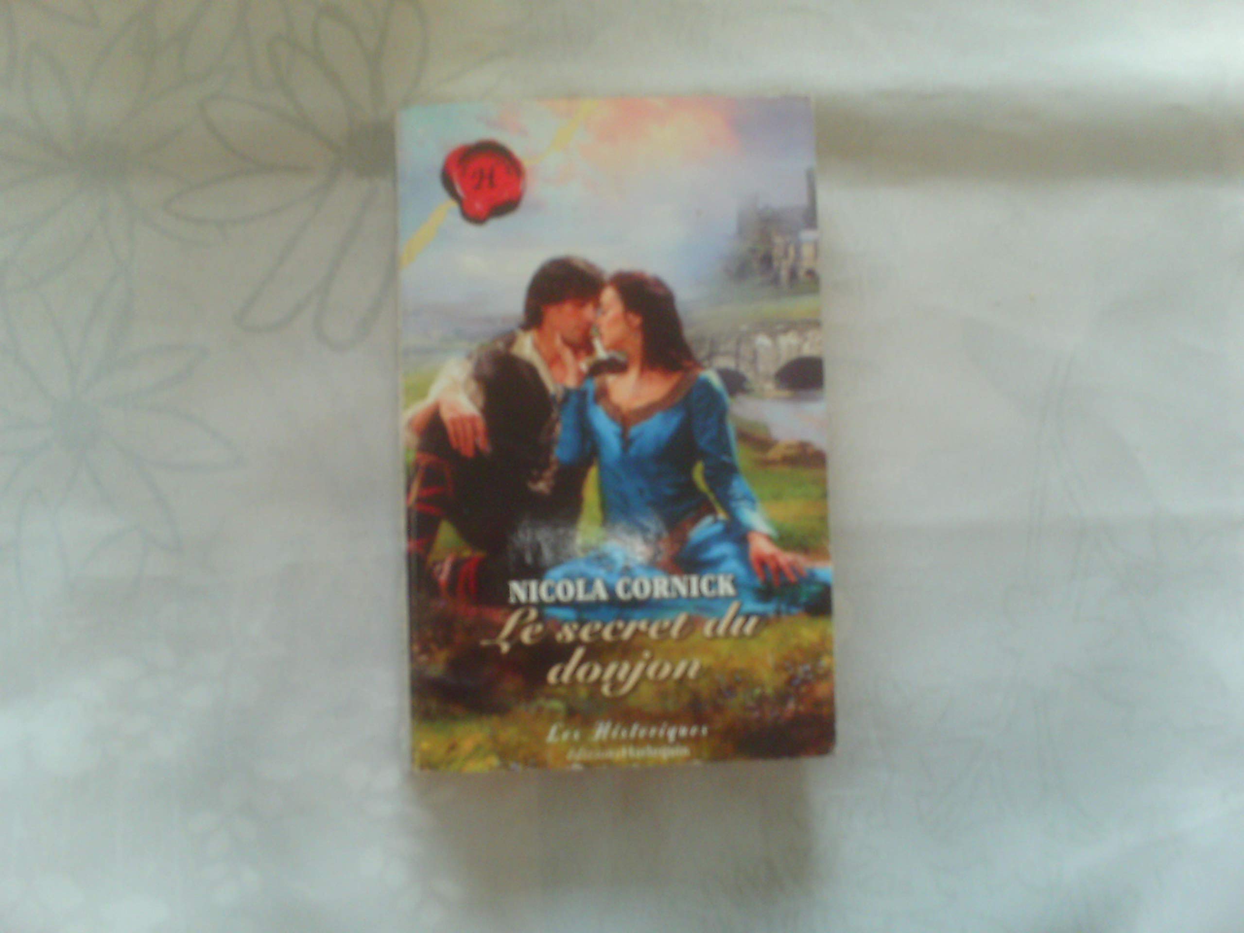 Le secret du donjon 9782280841344