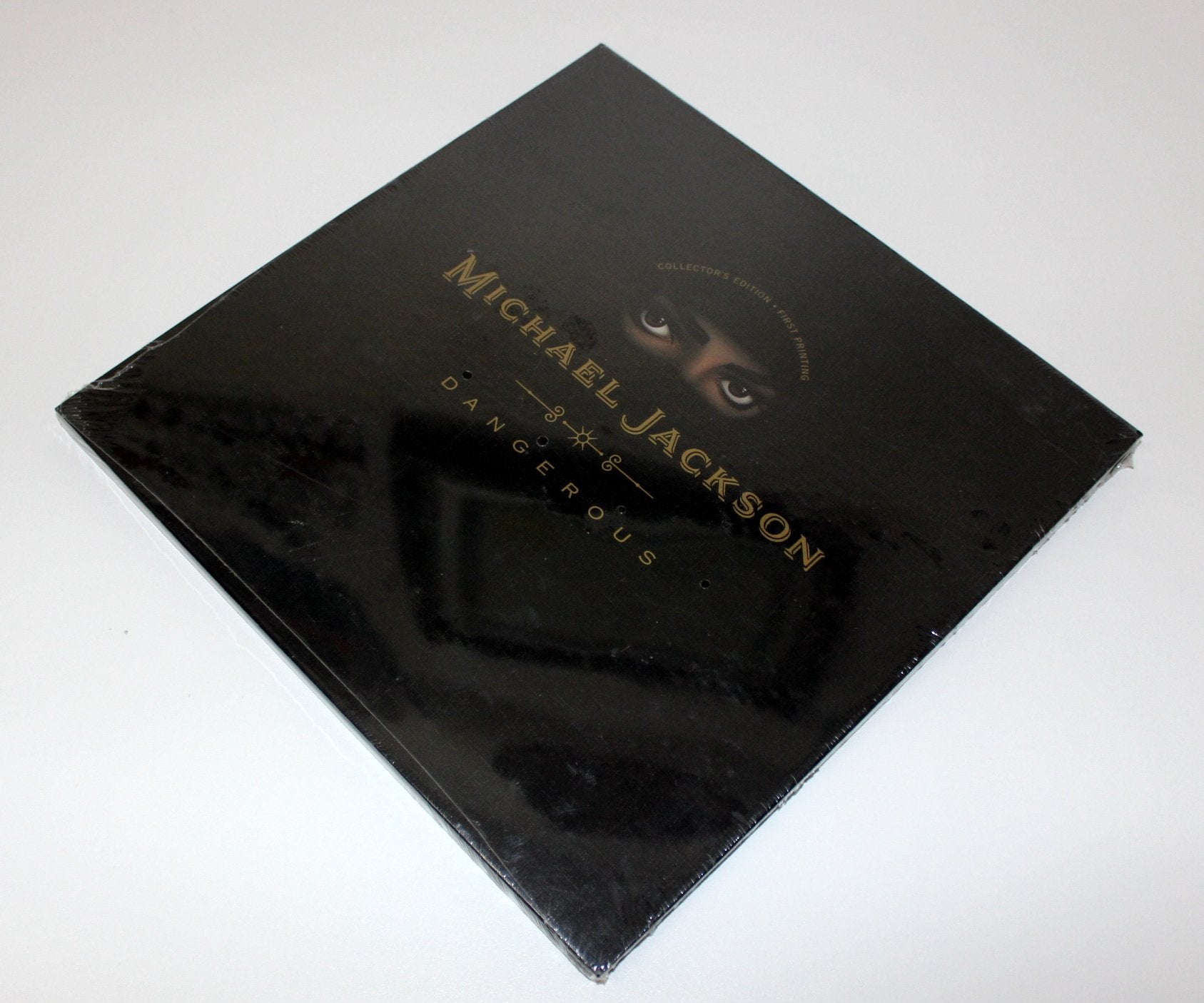 Dangerous - Collector's edition CD with pop-up display 0733351489995