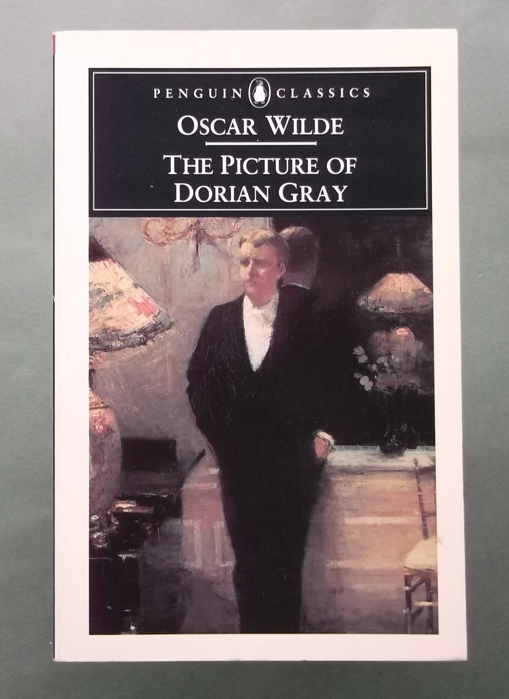 The Picture of Dorian Gray 9780140431872