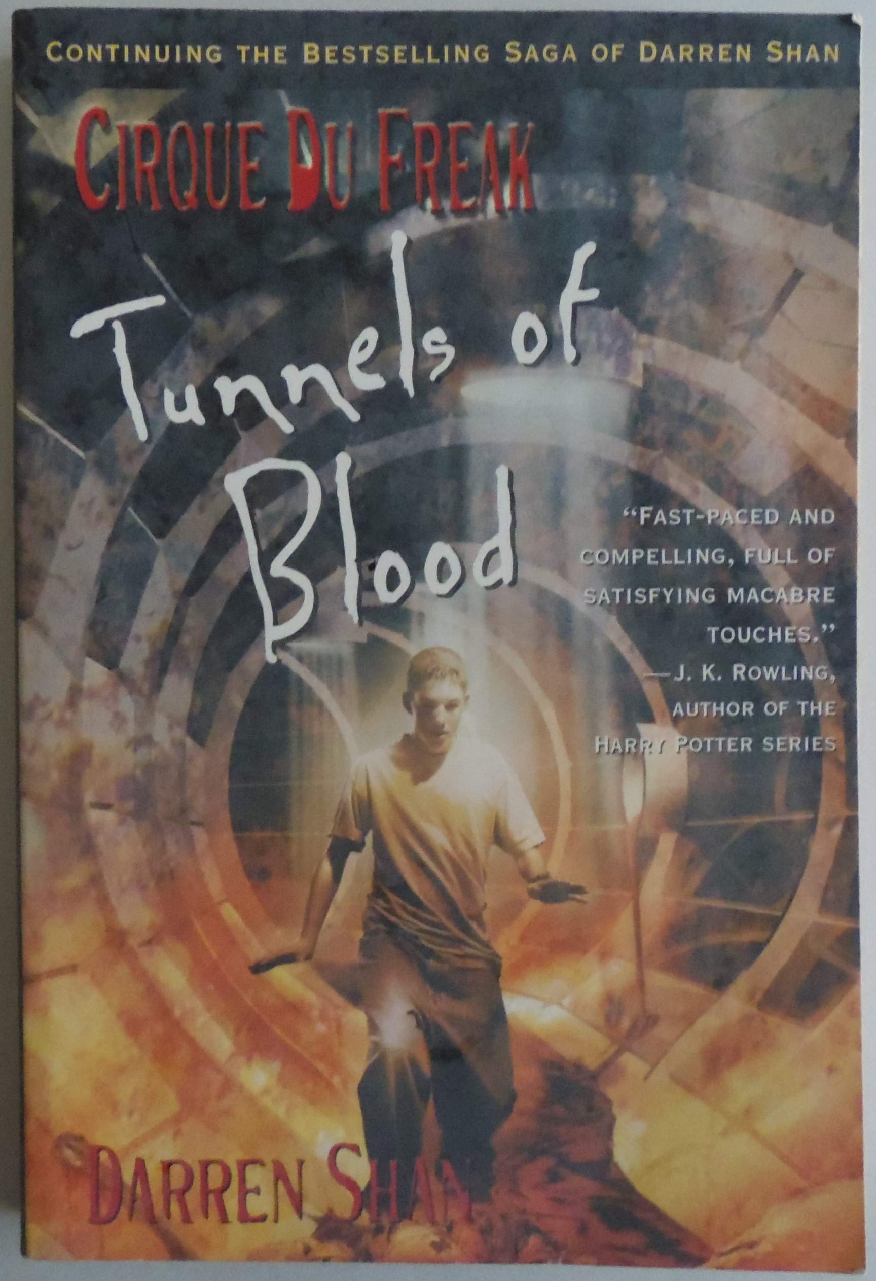 Cirque Du Freak: Tunnels of Blood 9780316606080