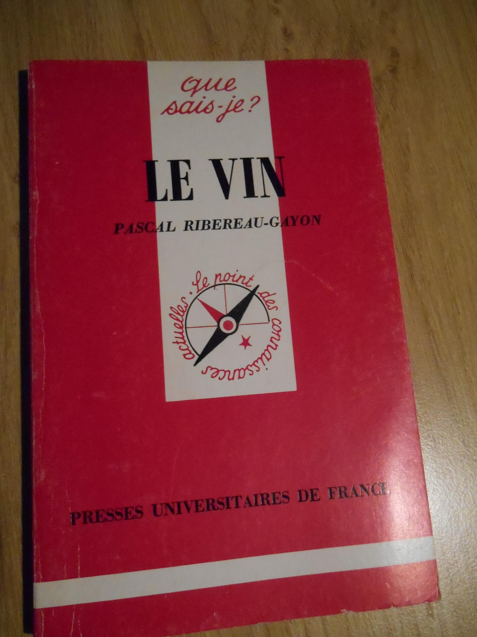 Le vin 9782130438977