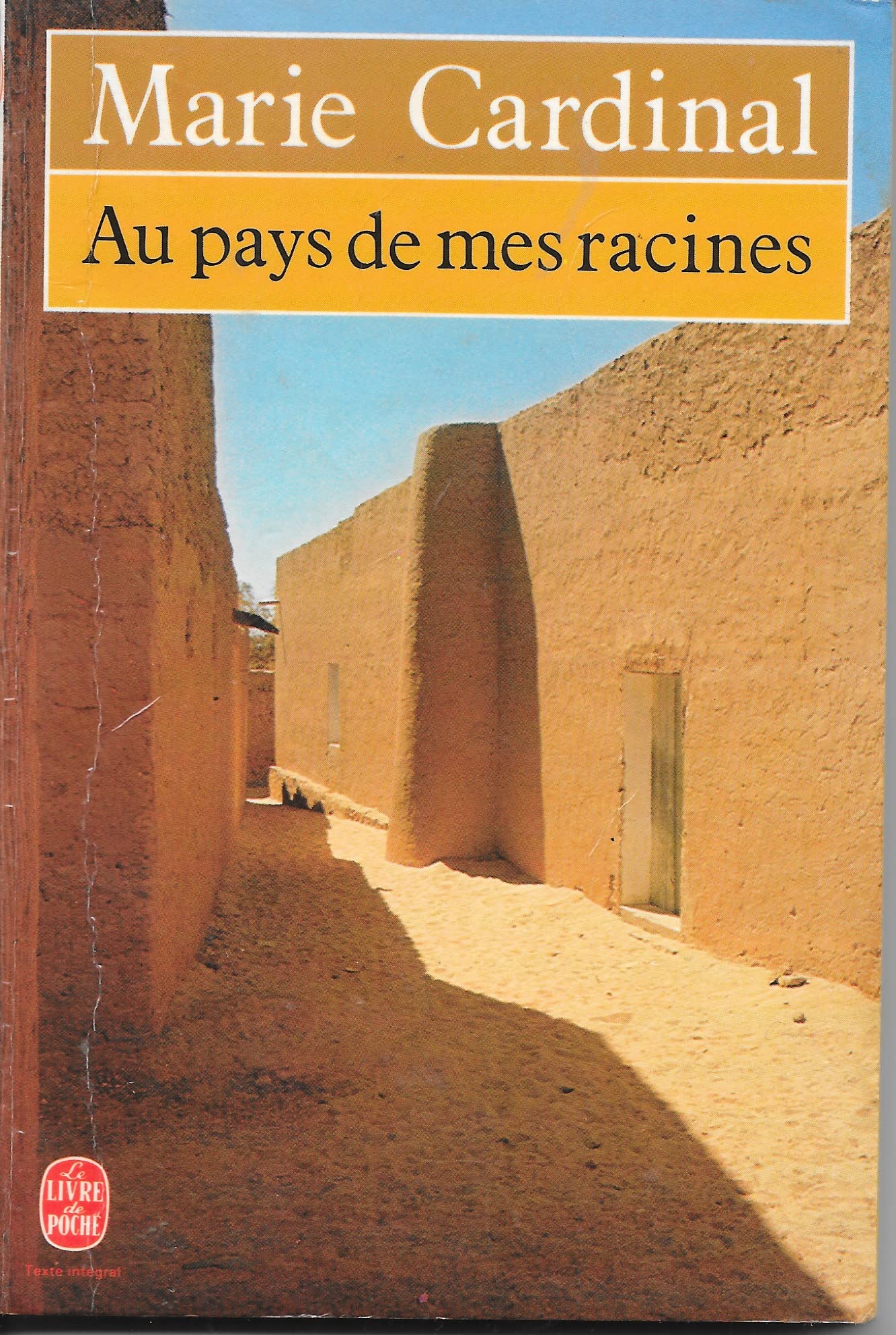 Au pays de mes racines 9782253029472