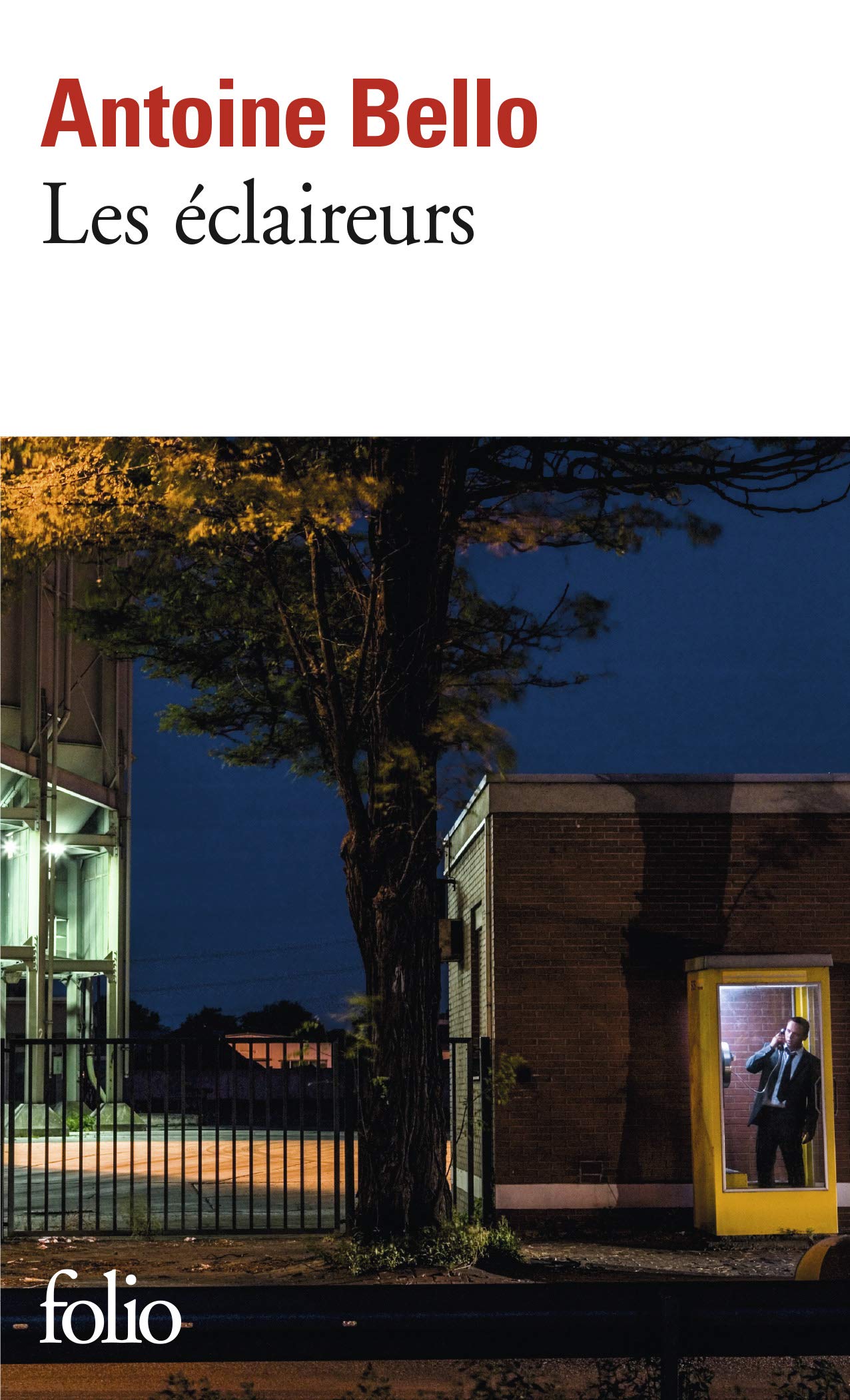 Les éclaireurs 9782070437733