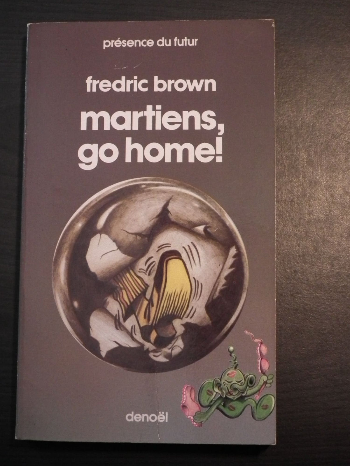 Martiens go home. 